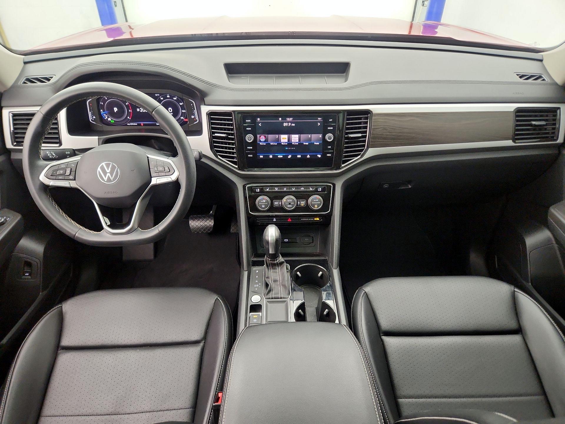 Thumbnail: 2023 Volkswagen Atlas - 9