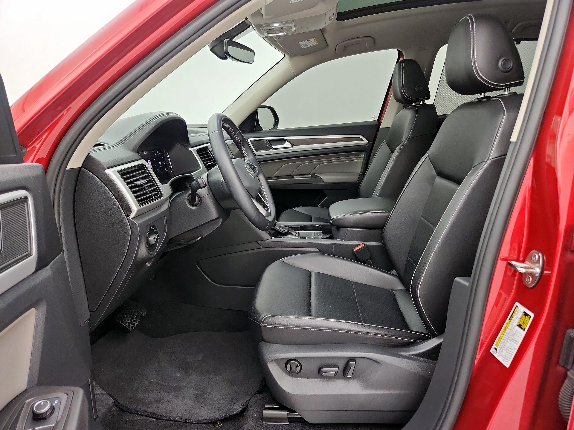 Thumbnail: 2023 Volkswagen Atlas - 11