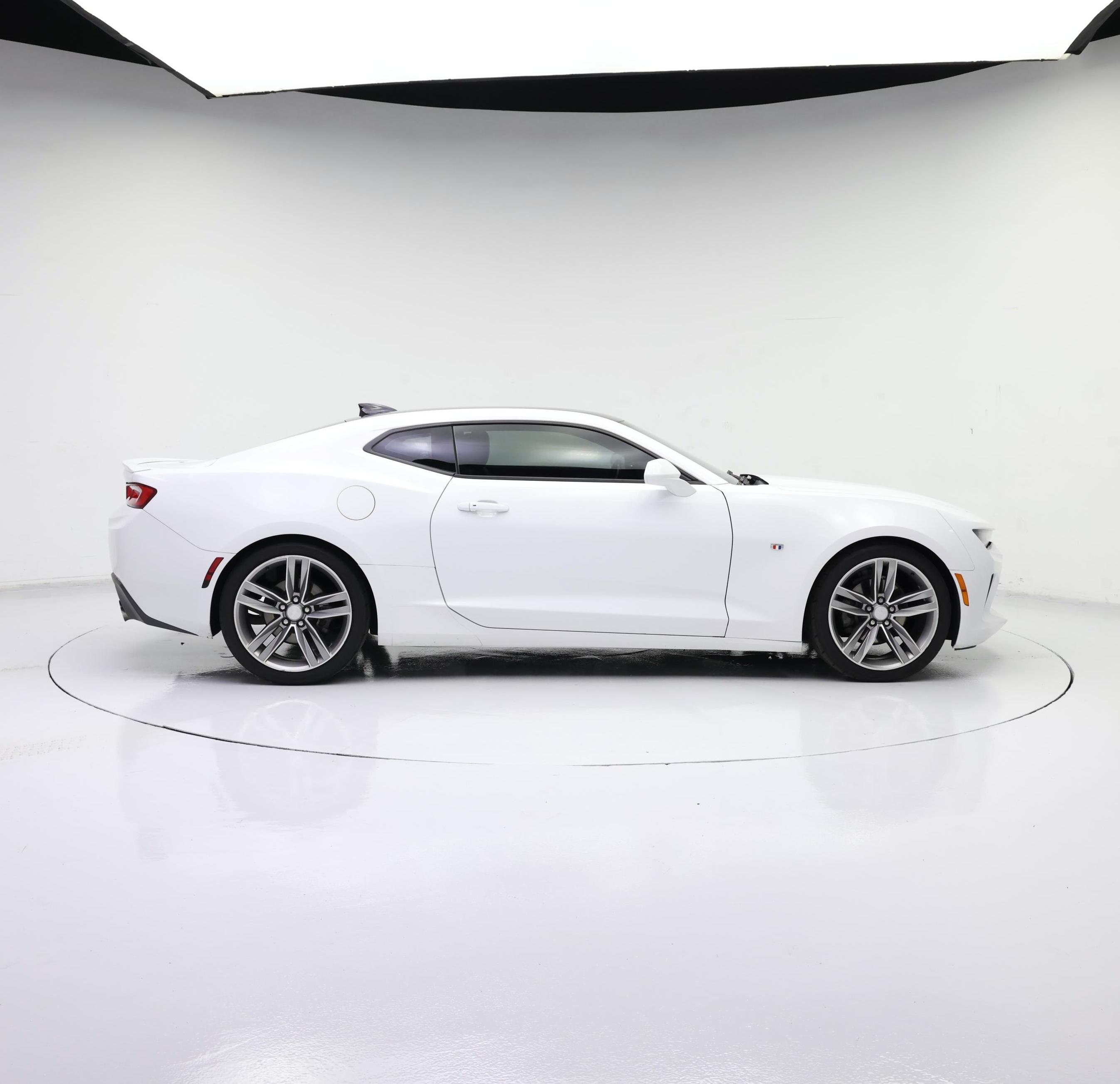 Thumbnail: 2018 Chevrolet Camaro - 7