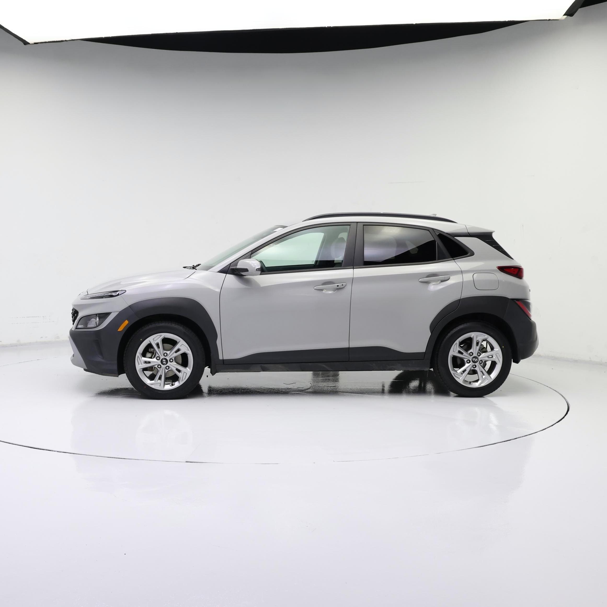 Thumbnail: 2022 Hyundai Kona - 3