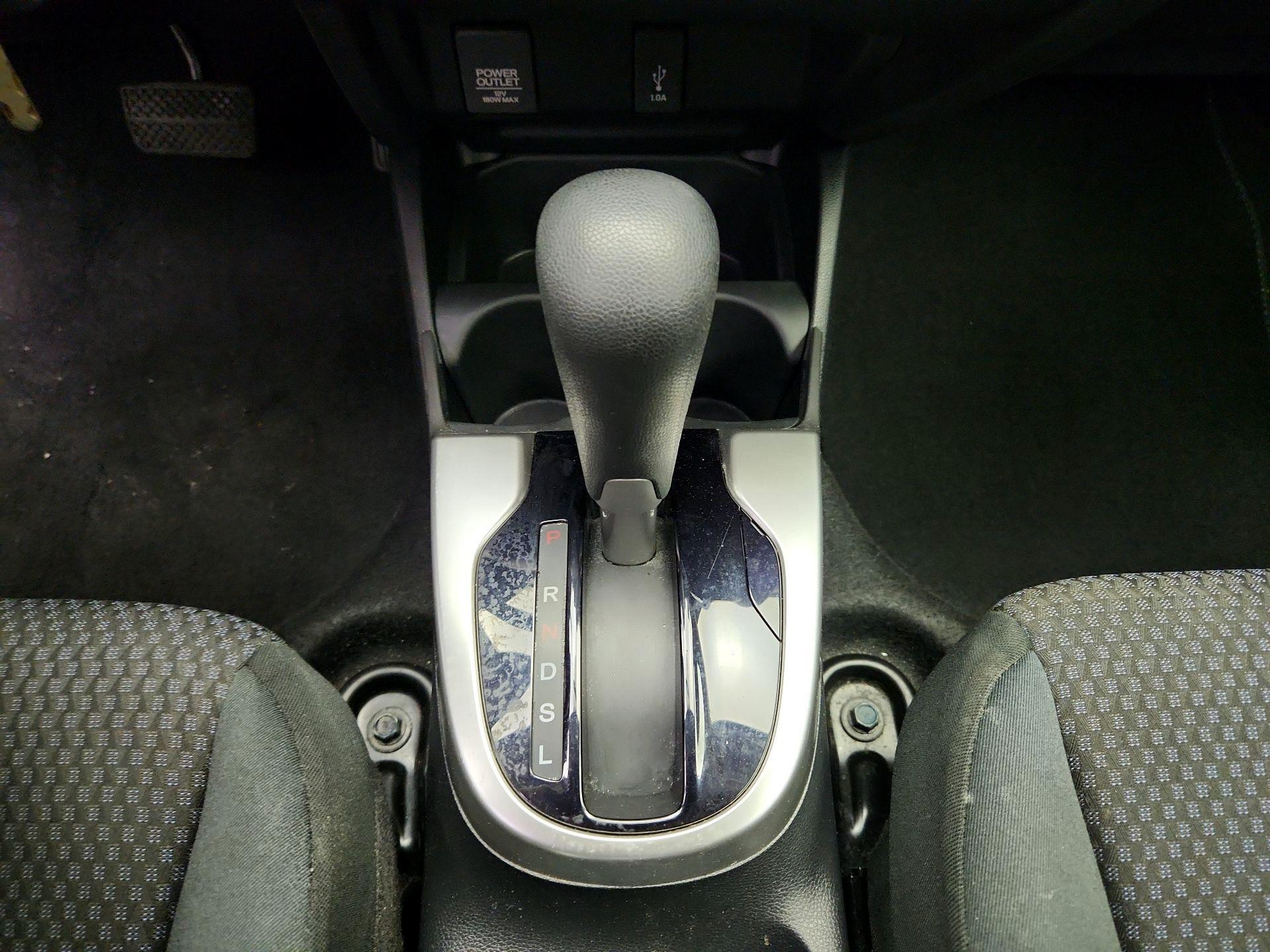 Thumbnail: 2018 Honda Fit - 17