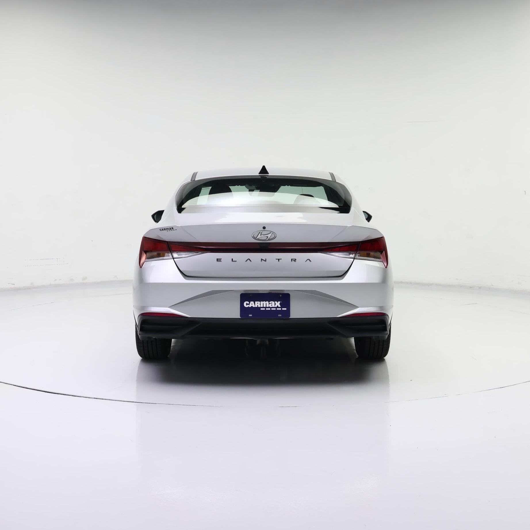 Thumbnail: 2022 Hyundai Elantra - 6