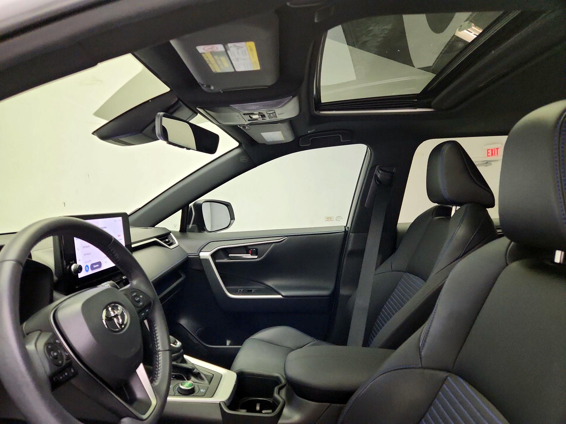 Thumbnail: 2023 Toyota RAV4 - 19