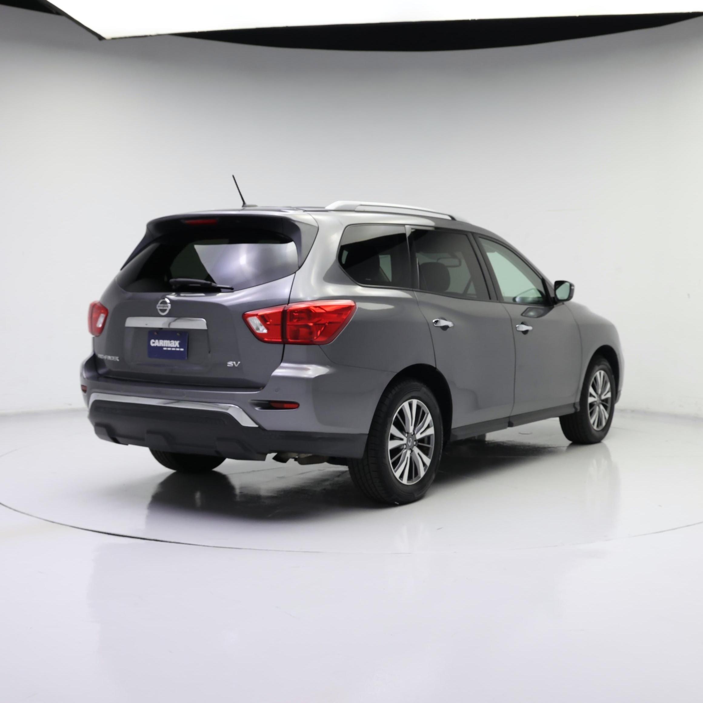 Thumbnail: 2018 Nissan Pathfinder - 8