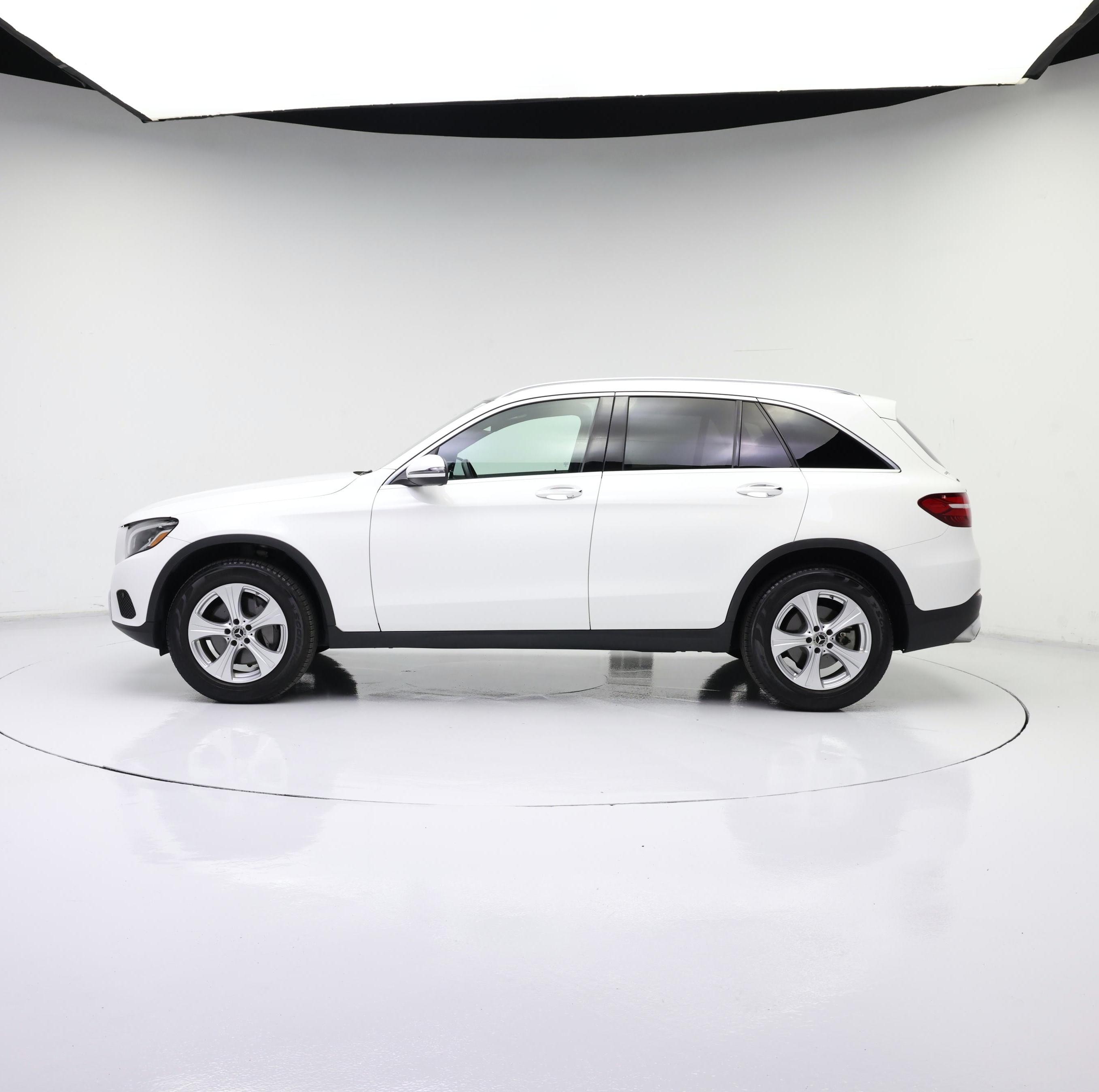 Thumbnail: 2018 Mercedes-Benz GLC - 3