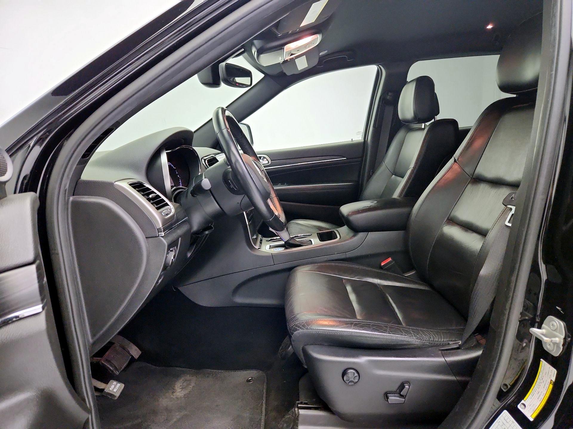 Thumbnail: 2019 Jeep Grand Cherokee - 11