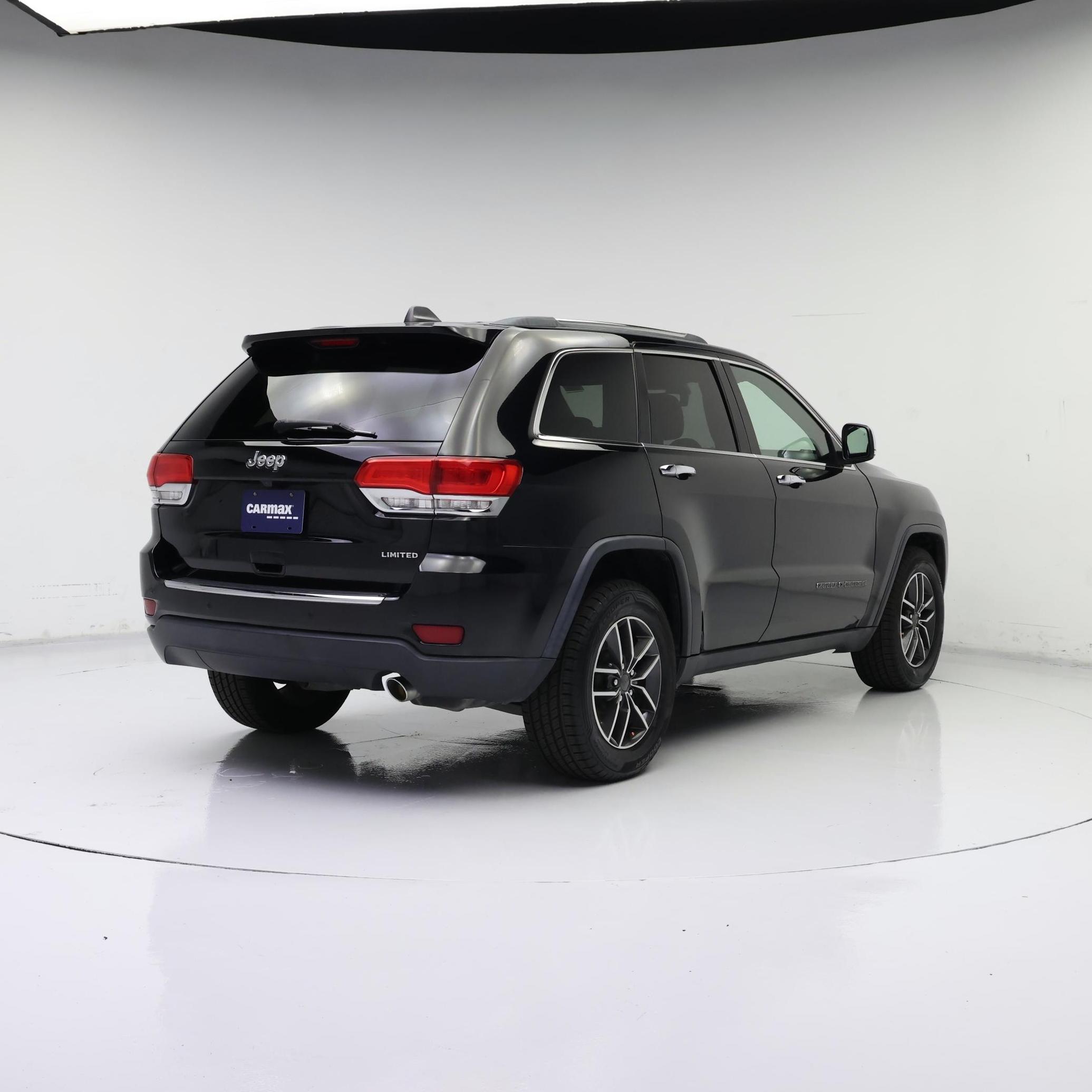 Thumbnail: 2019 Jeep Grand Cherokee - 8