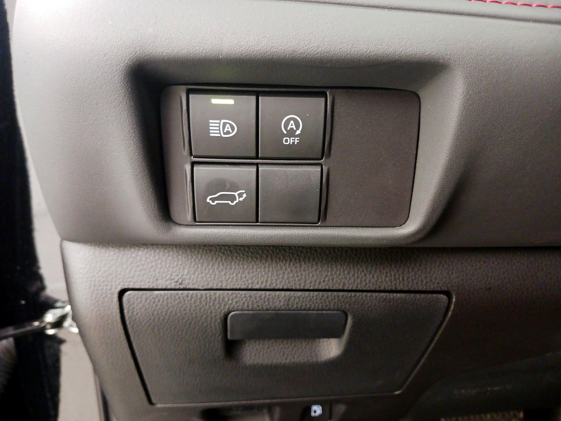 Thumbnail: 2024 Toyota Highlander - 13