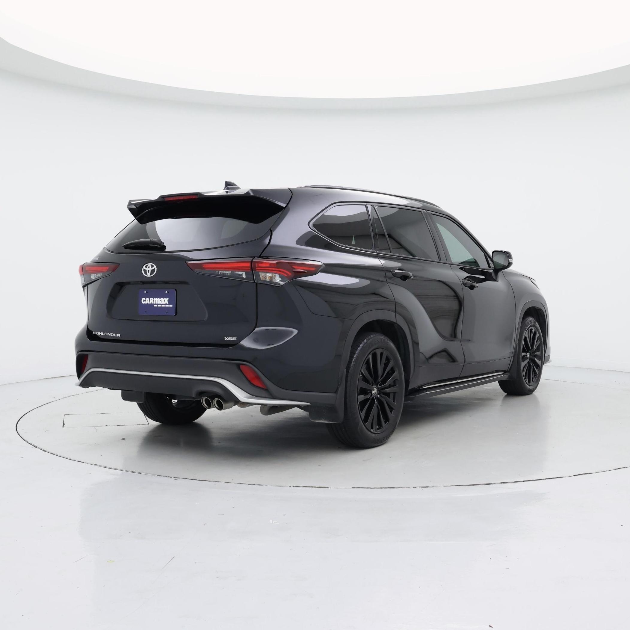 Thumbnail: 2024 Toyota Highlander - 8