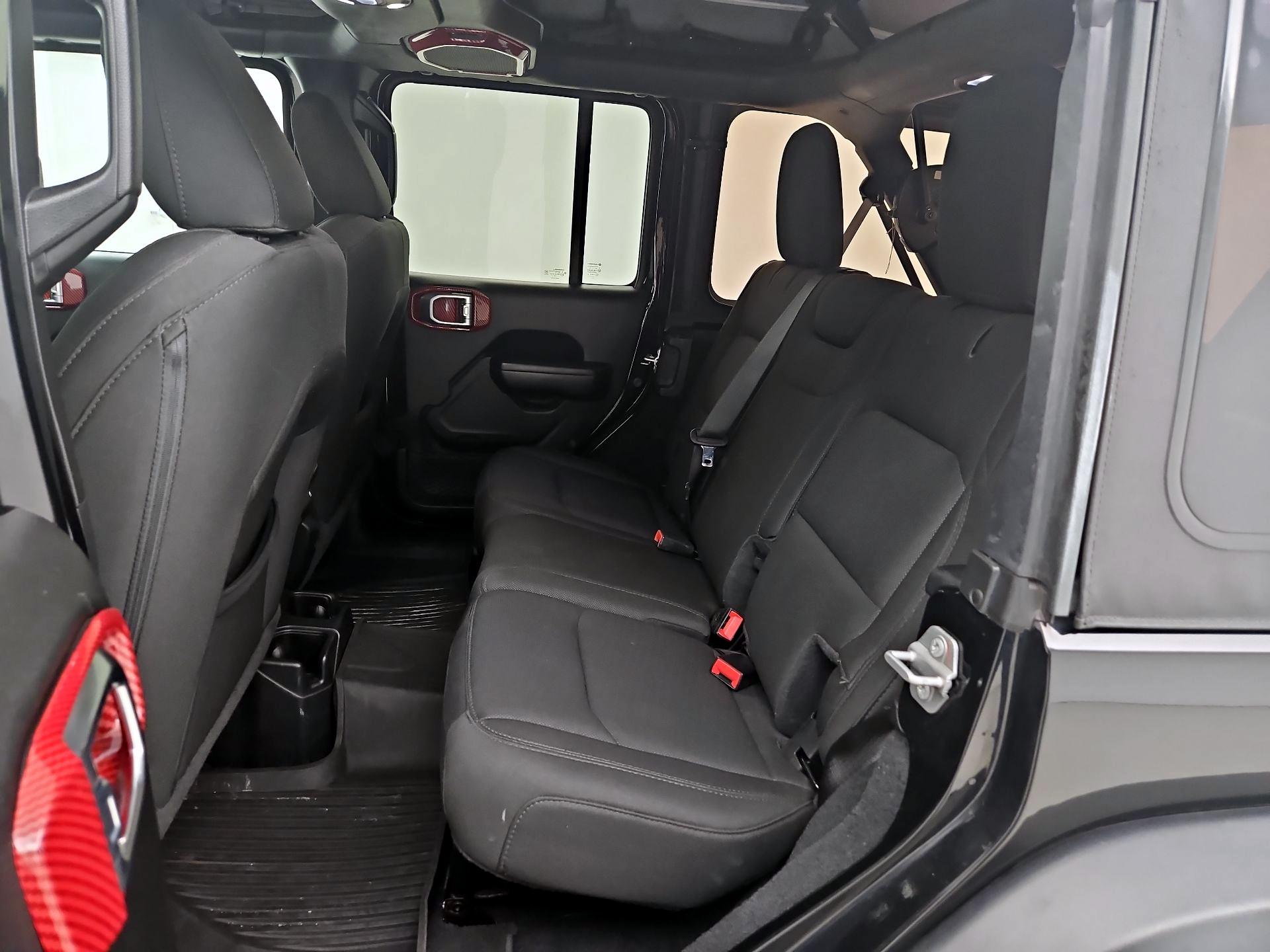 Thumbnail: 2020 Jeep Wrangler - 19