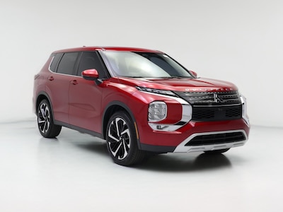 Red 2024 Mitsubishi Outlander SE