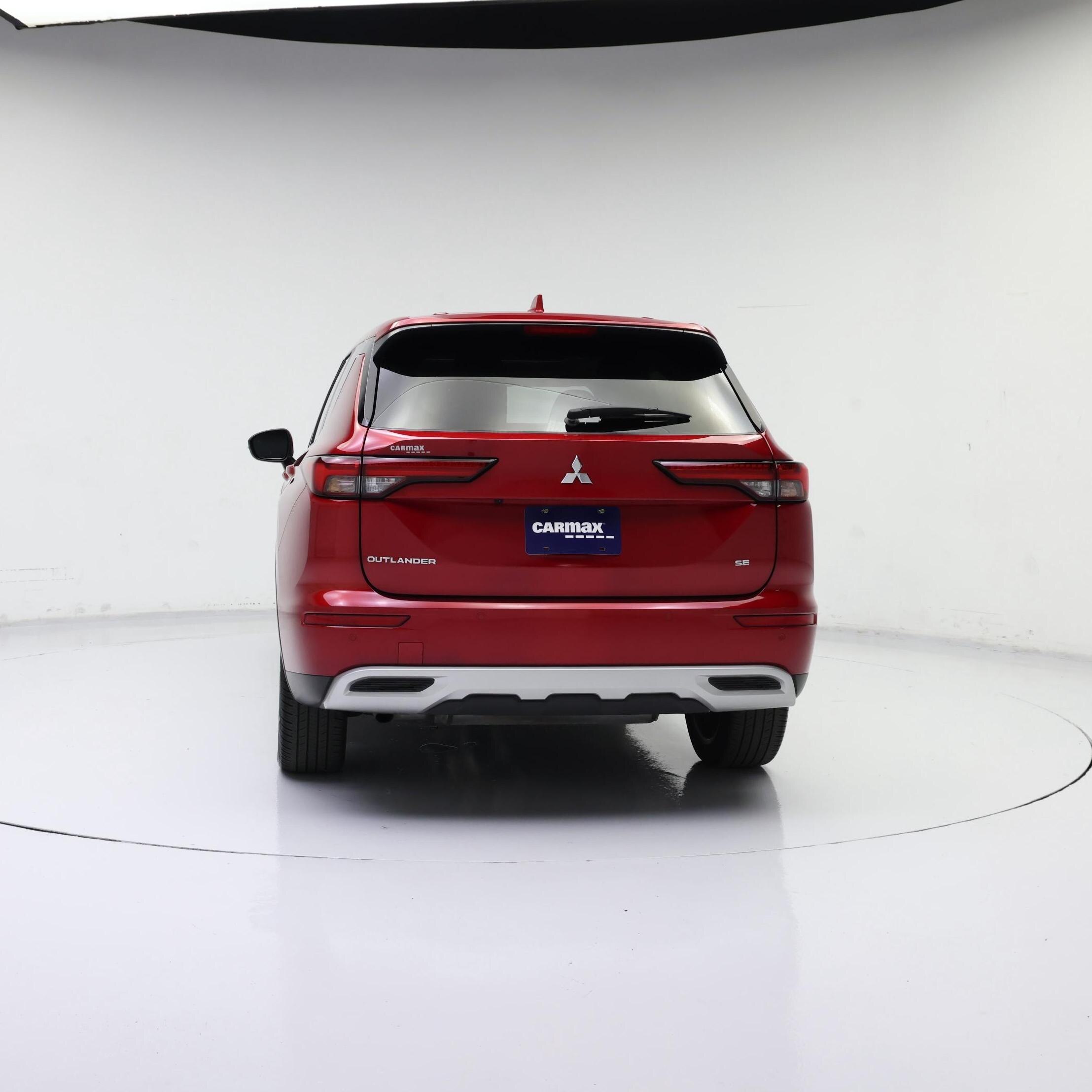Thumbnail: 2024 Mitsubishi Outlander - 6