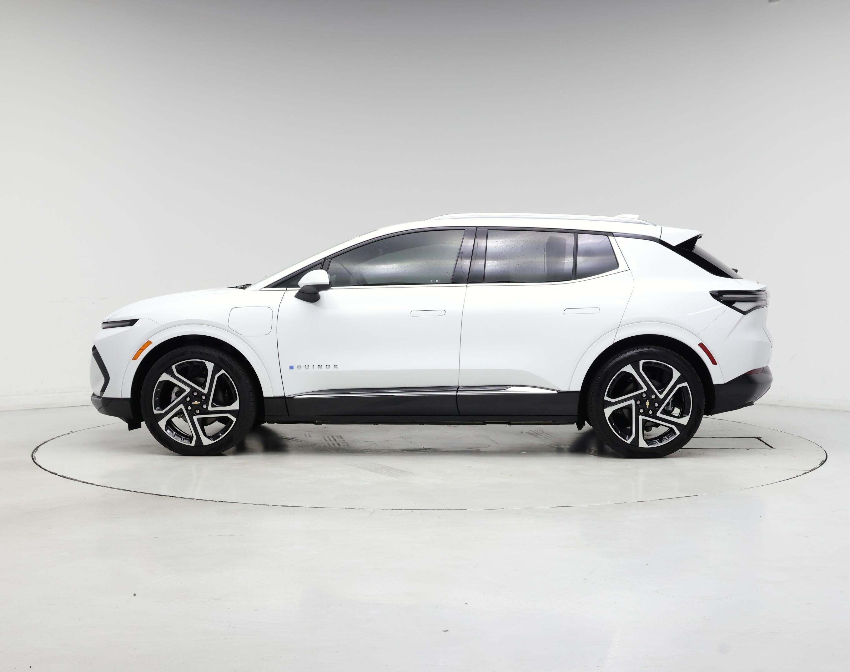 Thumbnail: 2025 Chevrolet Equinox - 3