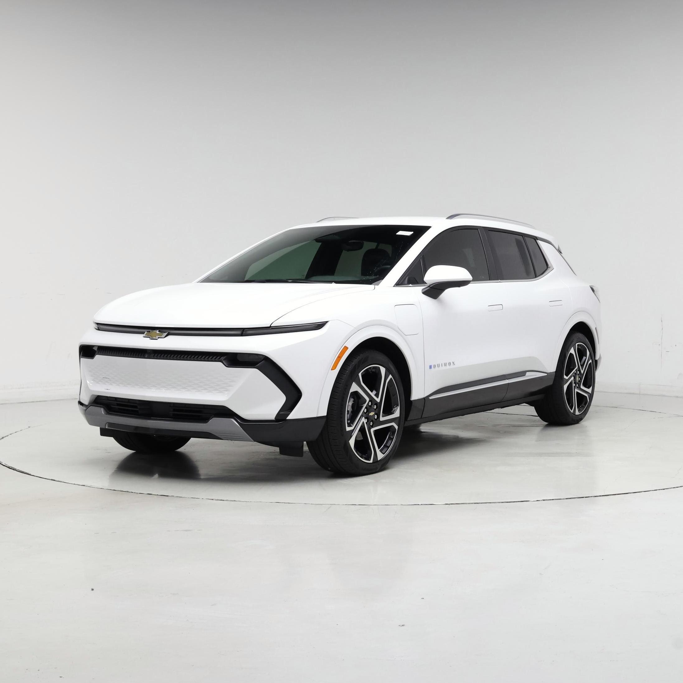 Thumbnail: 2025 Chevrolet Equinox - 4