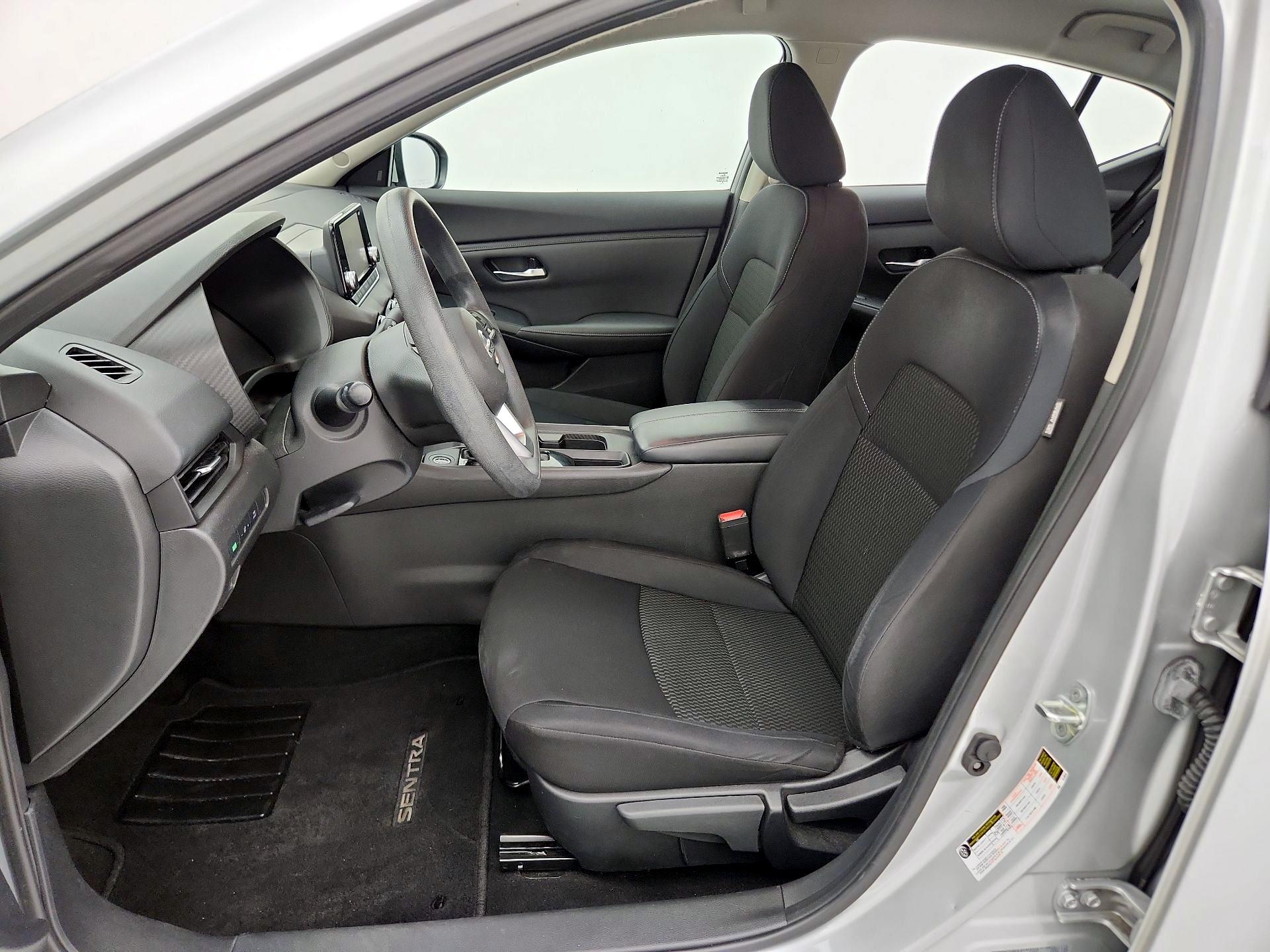 Thumbnail: 2021 Nissan Sentra - 11