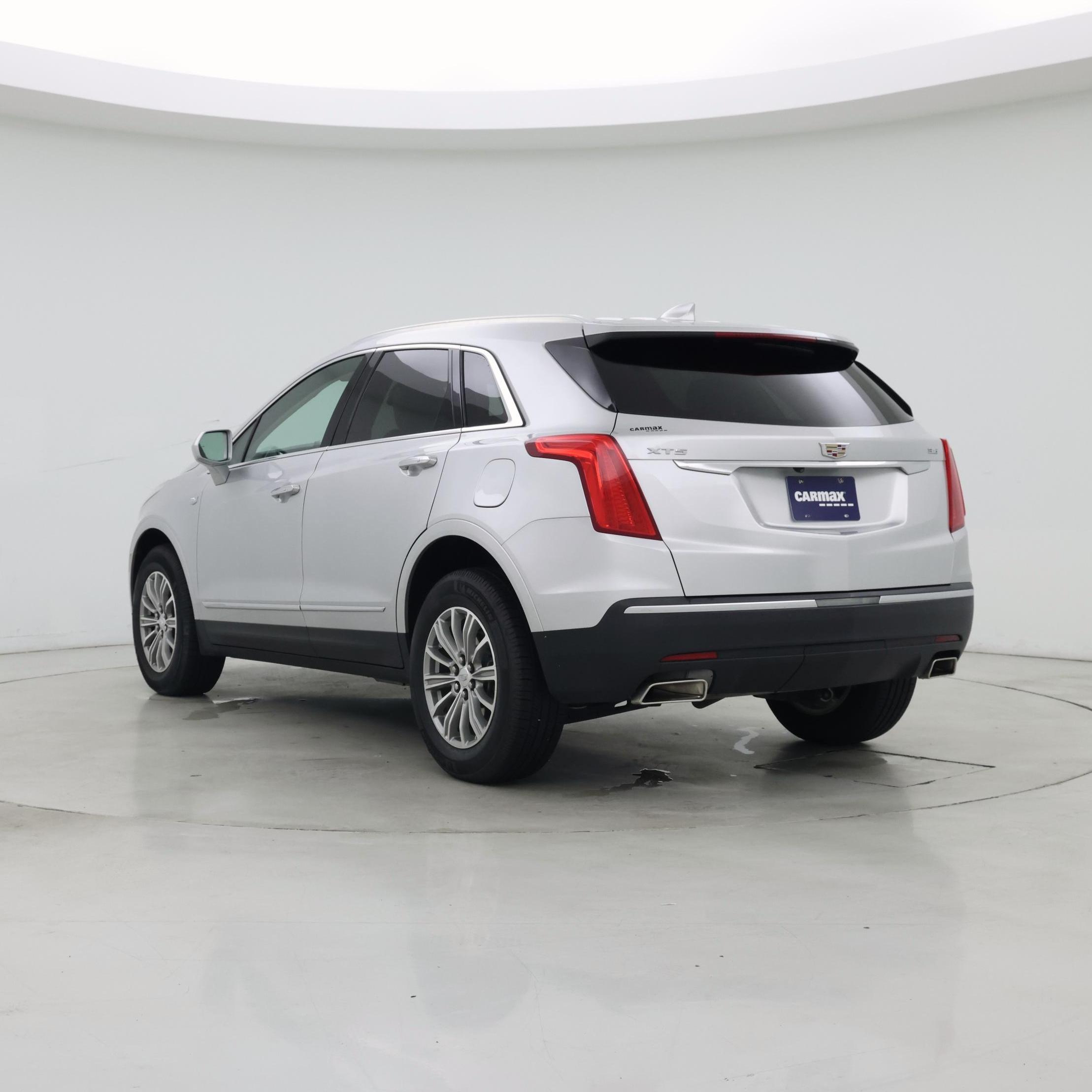 Thumbnail: 2019 Cadillac XT5 - 2