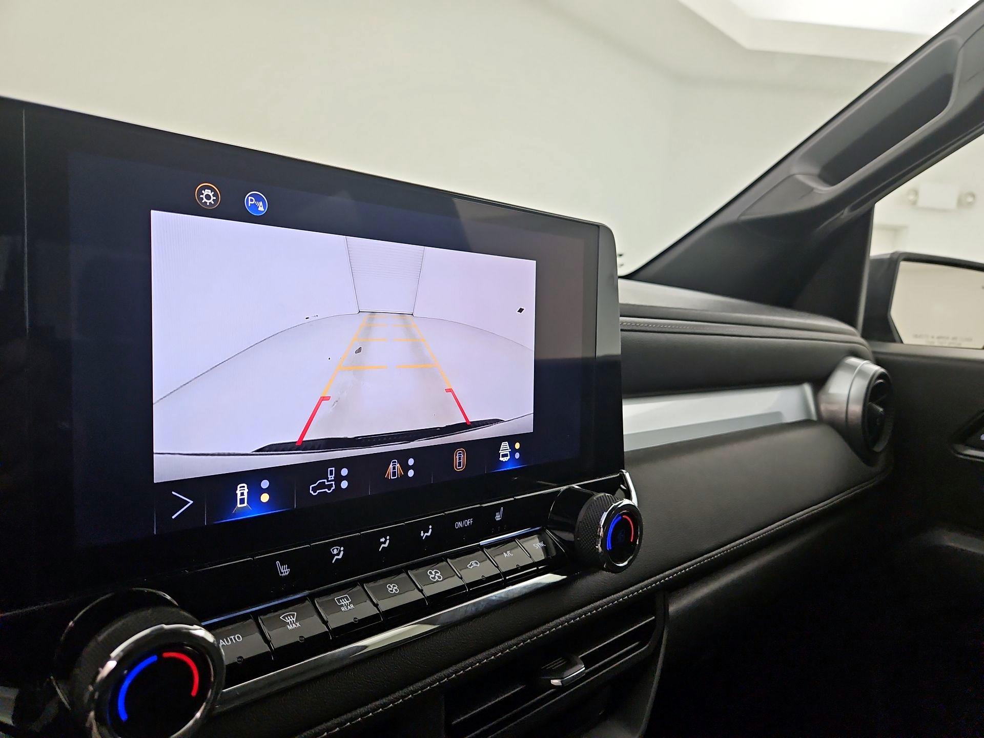 Thumbnail: 2025 Chevrolet Colorado - 15