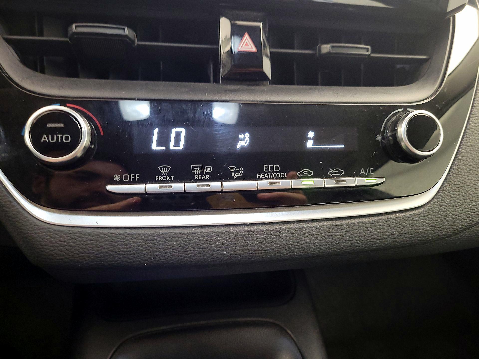 Thumbnail: 2021 Toyota Corolla - 14