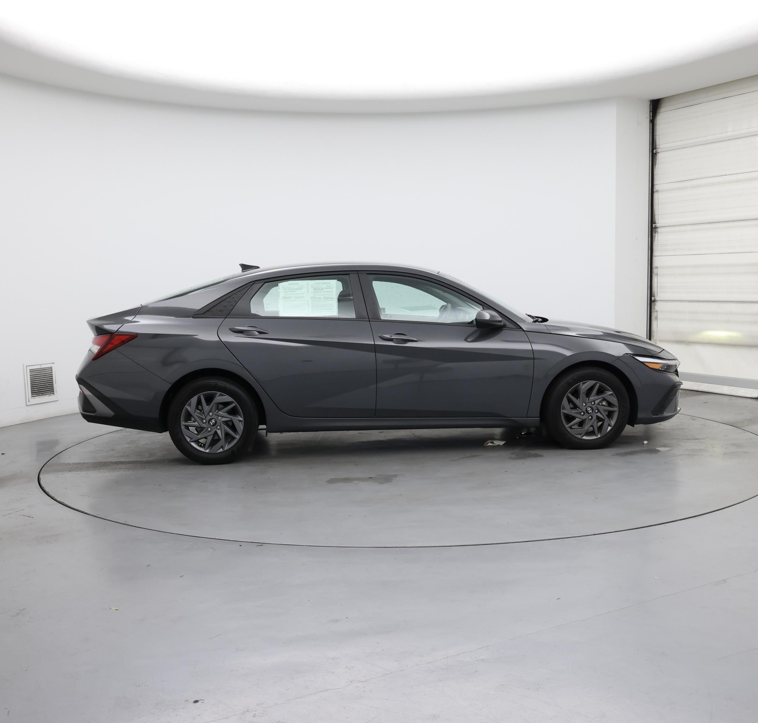 Thumbnail: 2024 Hyundai Elantra - 7
