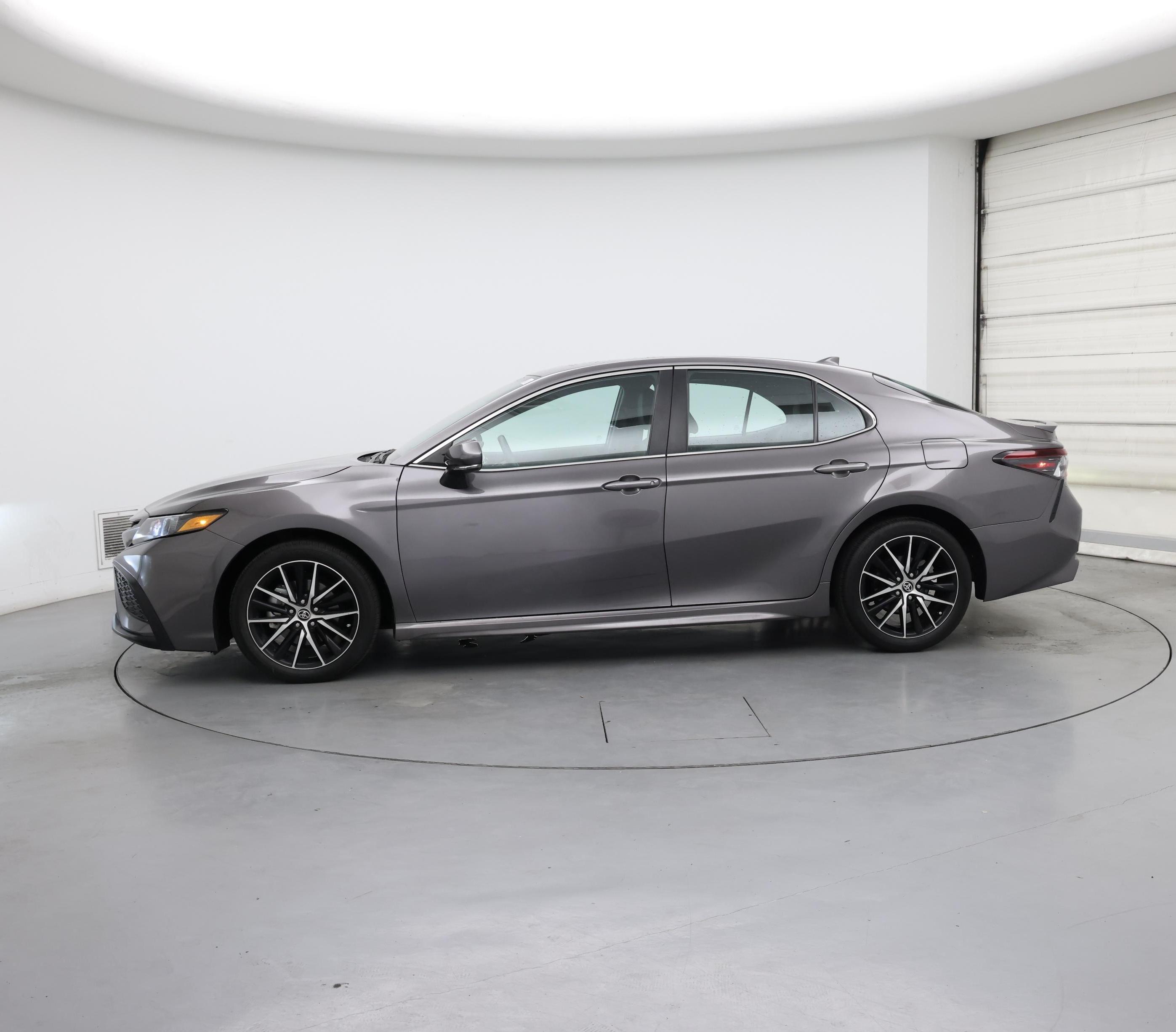Thumbnail: 2023 Toyota Camry - 3