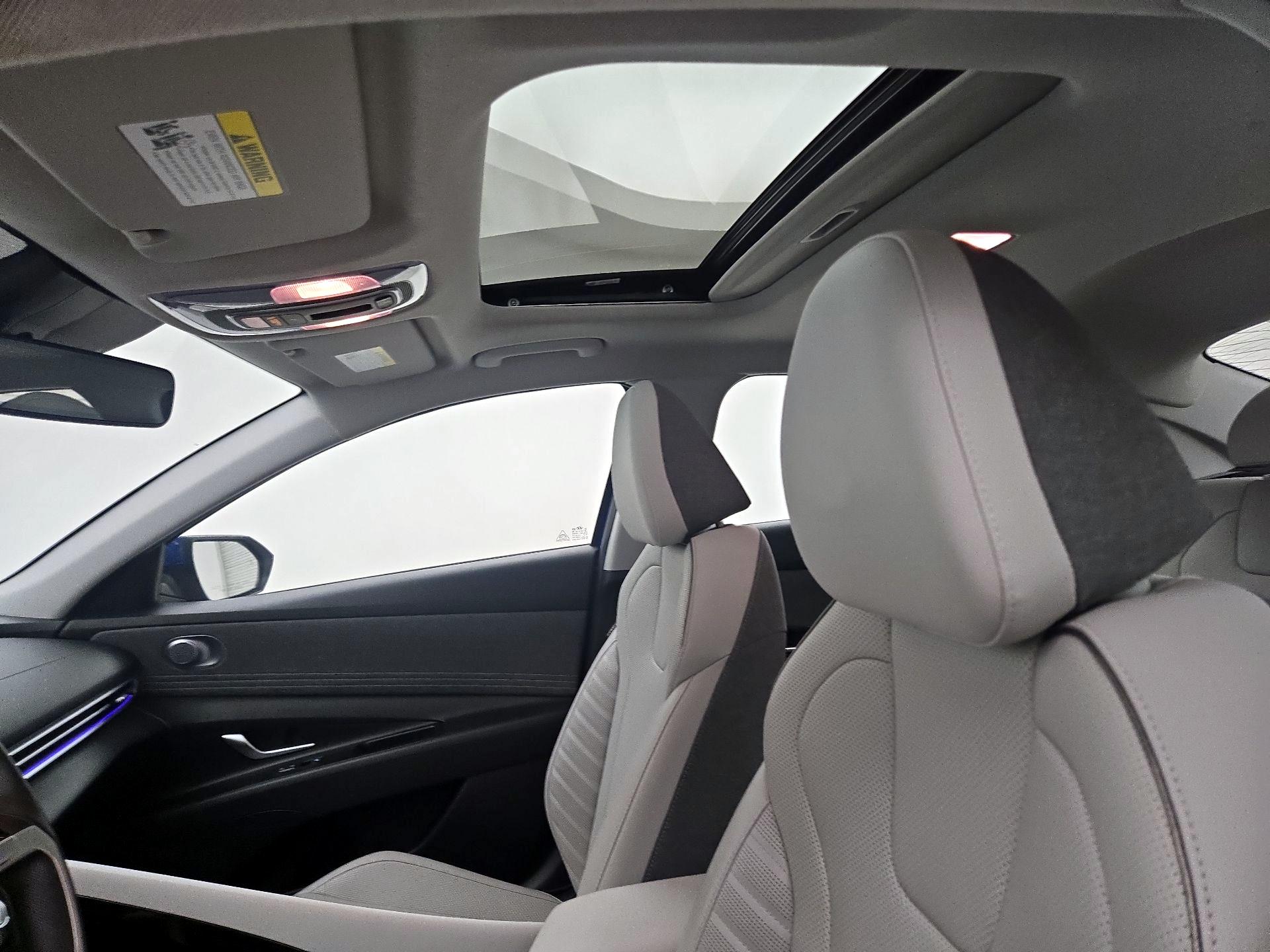 Thumbnail: 2023 Hyundai Elantra - 20