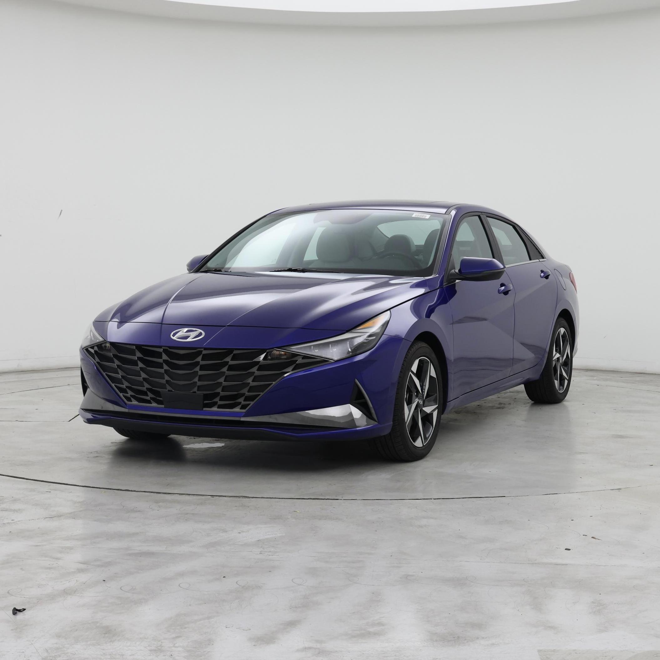 Thumbnail: 2023 Hyundai Elantra - 4