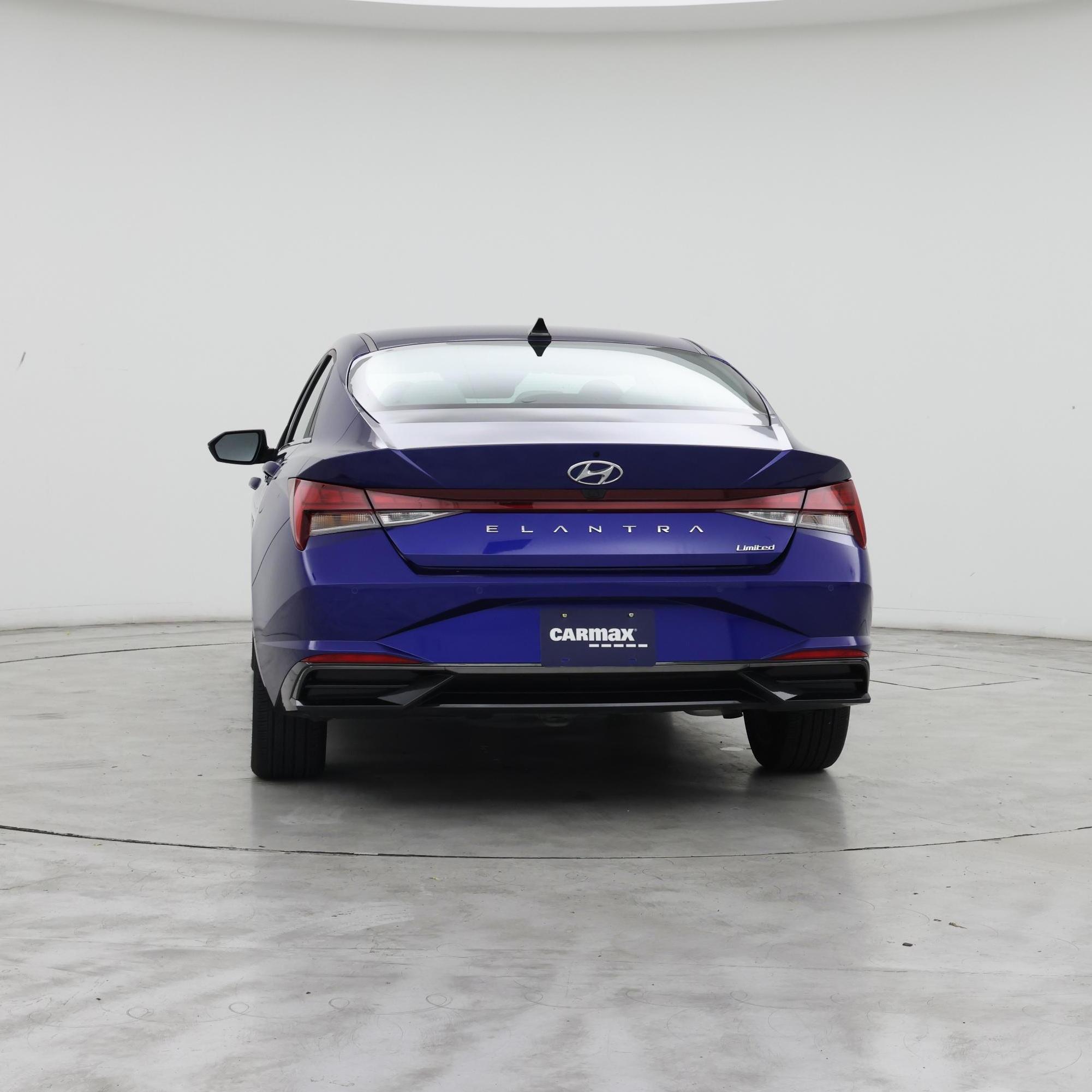 Thumbnail: 2023 Hyundai Elantra - 6