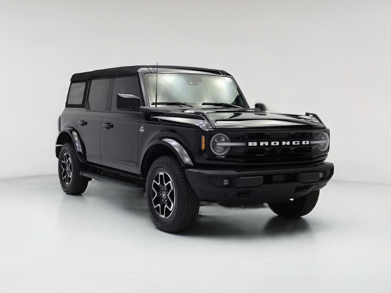 2023 Ford Bronco 4-Door Outer Banks