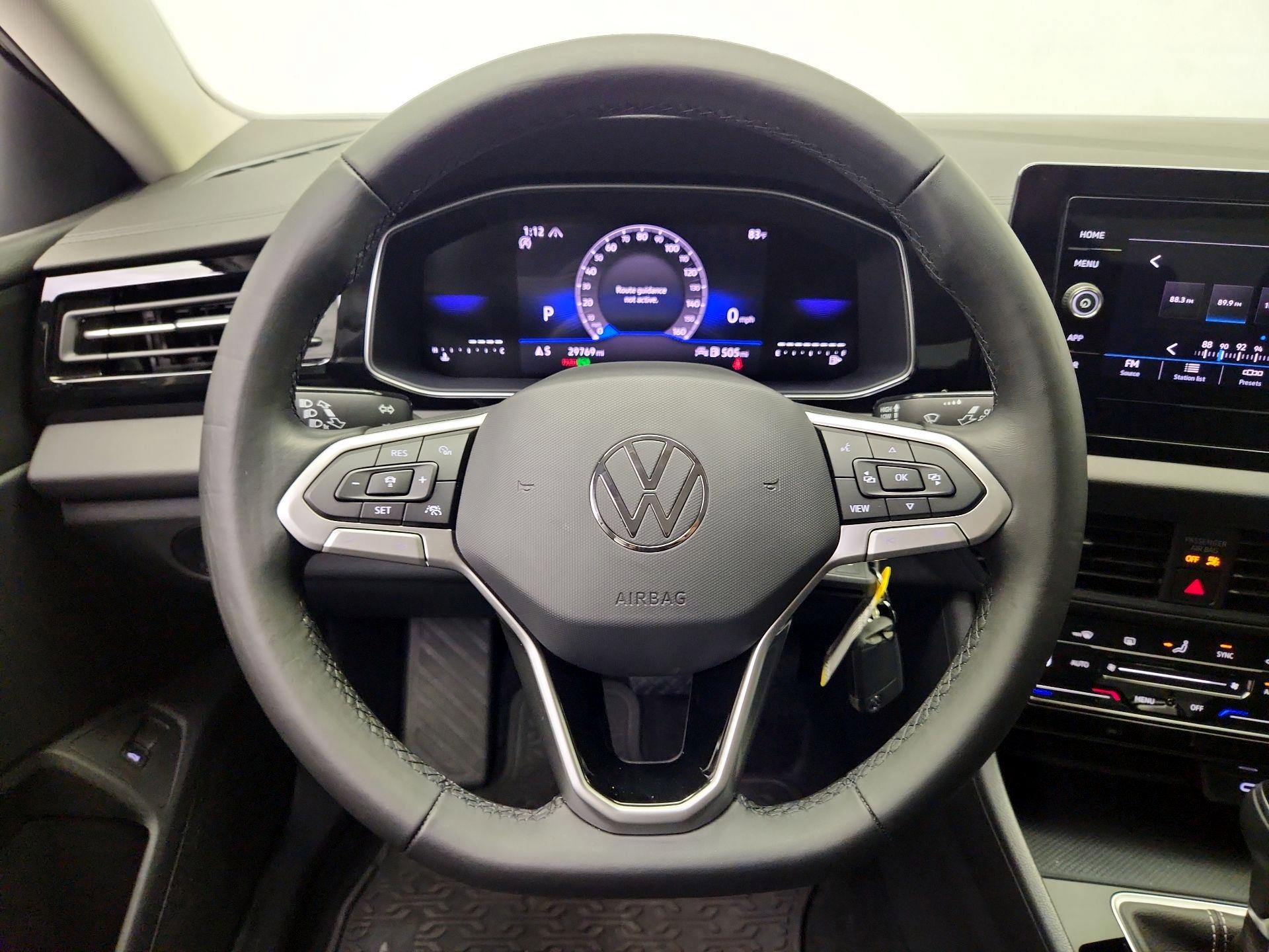 Thumbnail: 2025 Volkswagen Jetta - 10