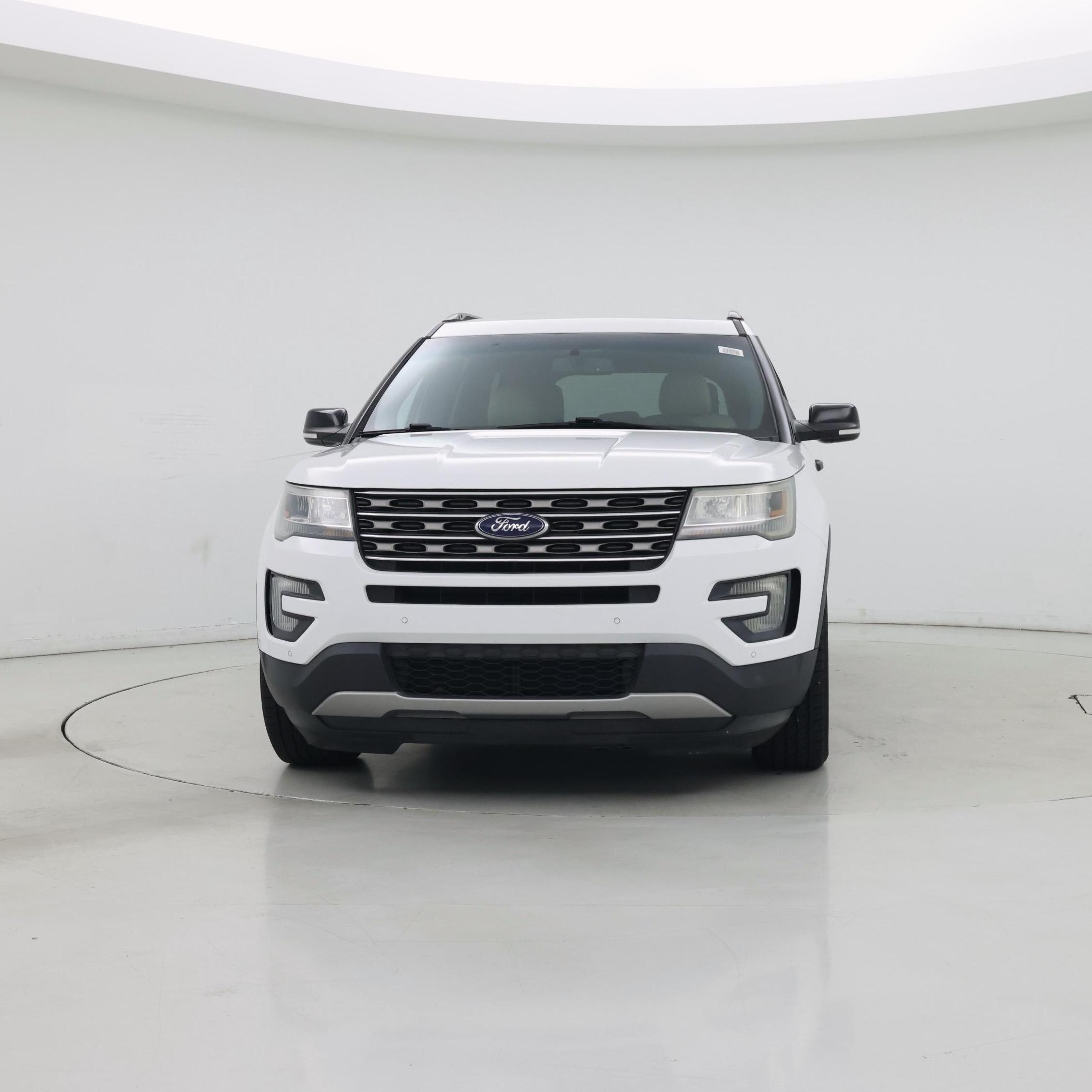 Thumbnail: 2016 Ford Explorer - 5