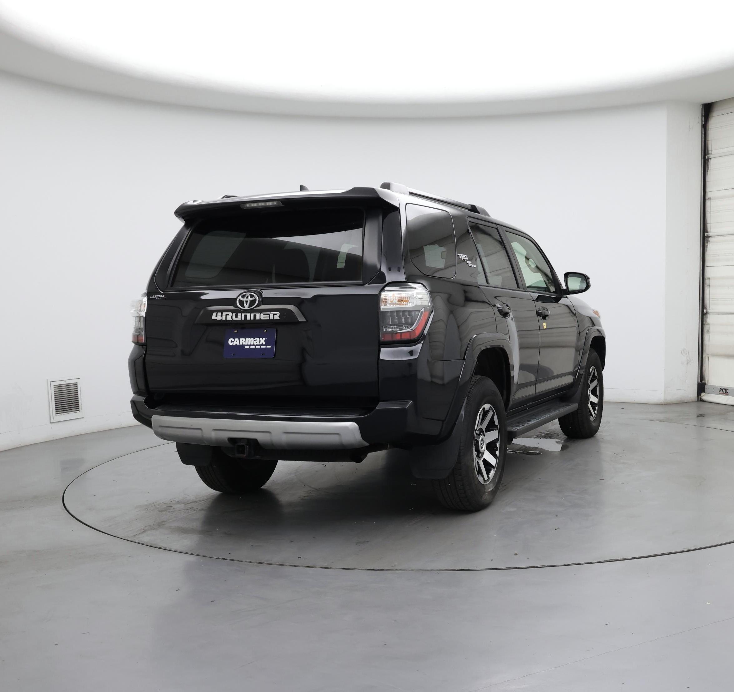 Thumbnail: 2024 Toyota 4Runner - 8