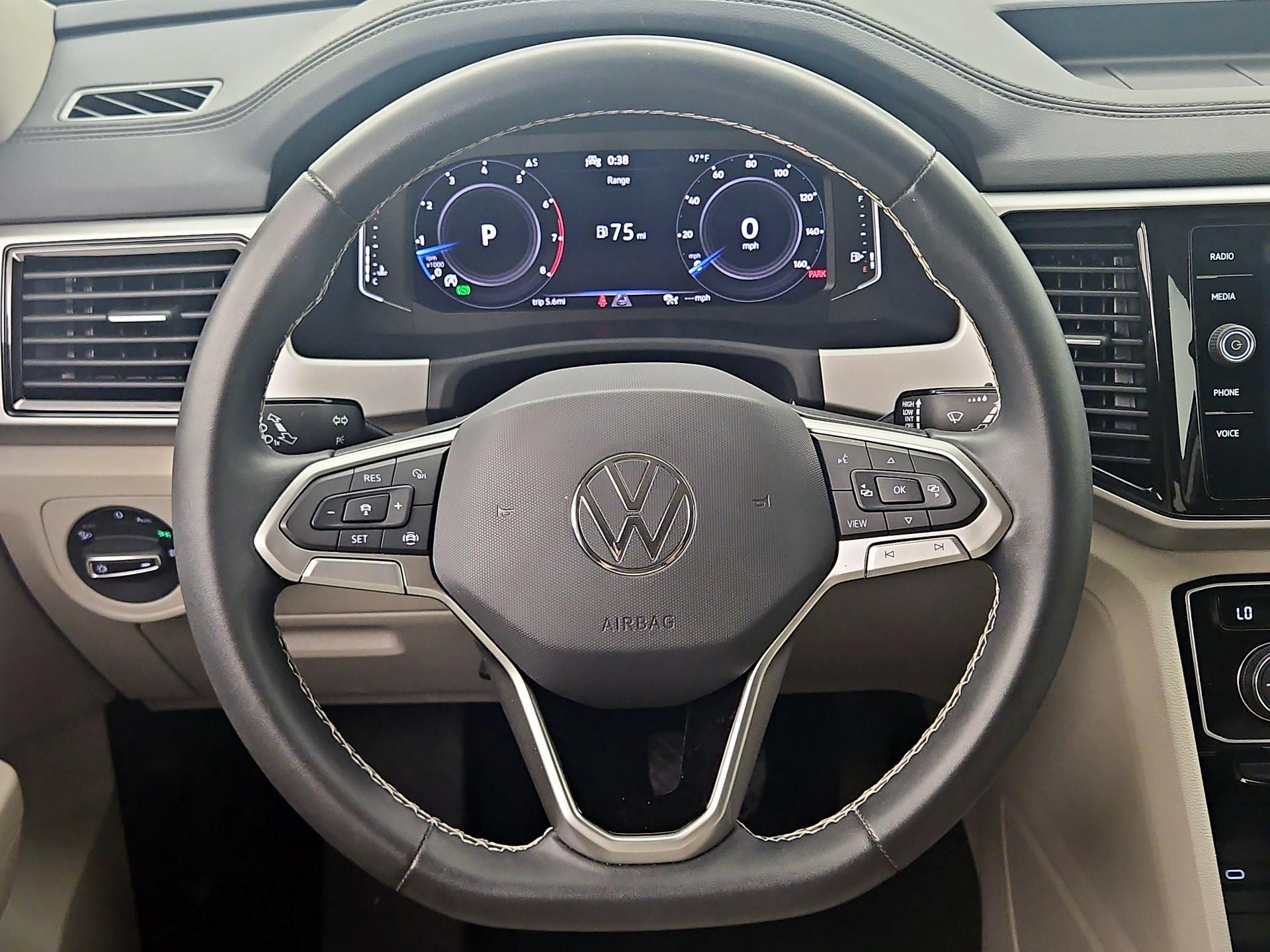 Thumbnail: 2022 Volkswagen Atlas - 10