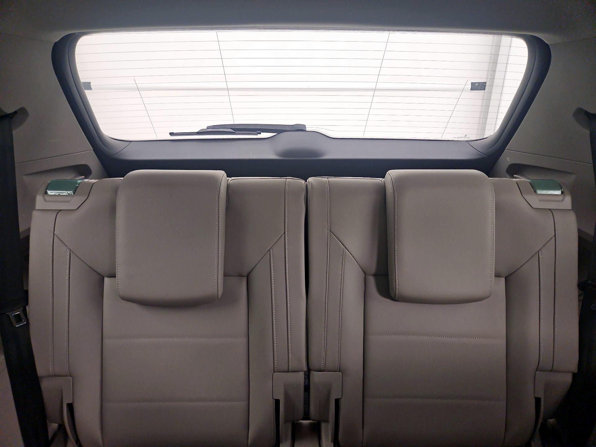 Thumbnail: 2022 Volkswagen Atlas - 20