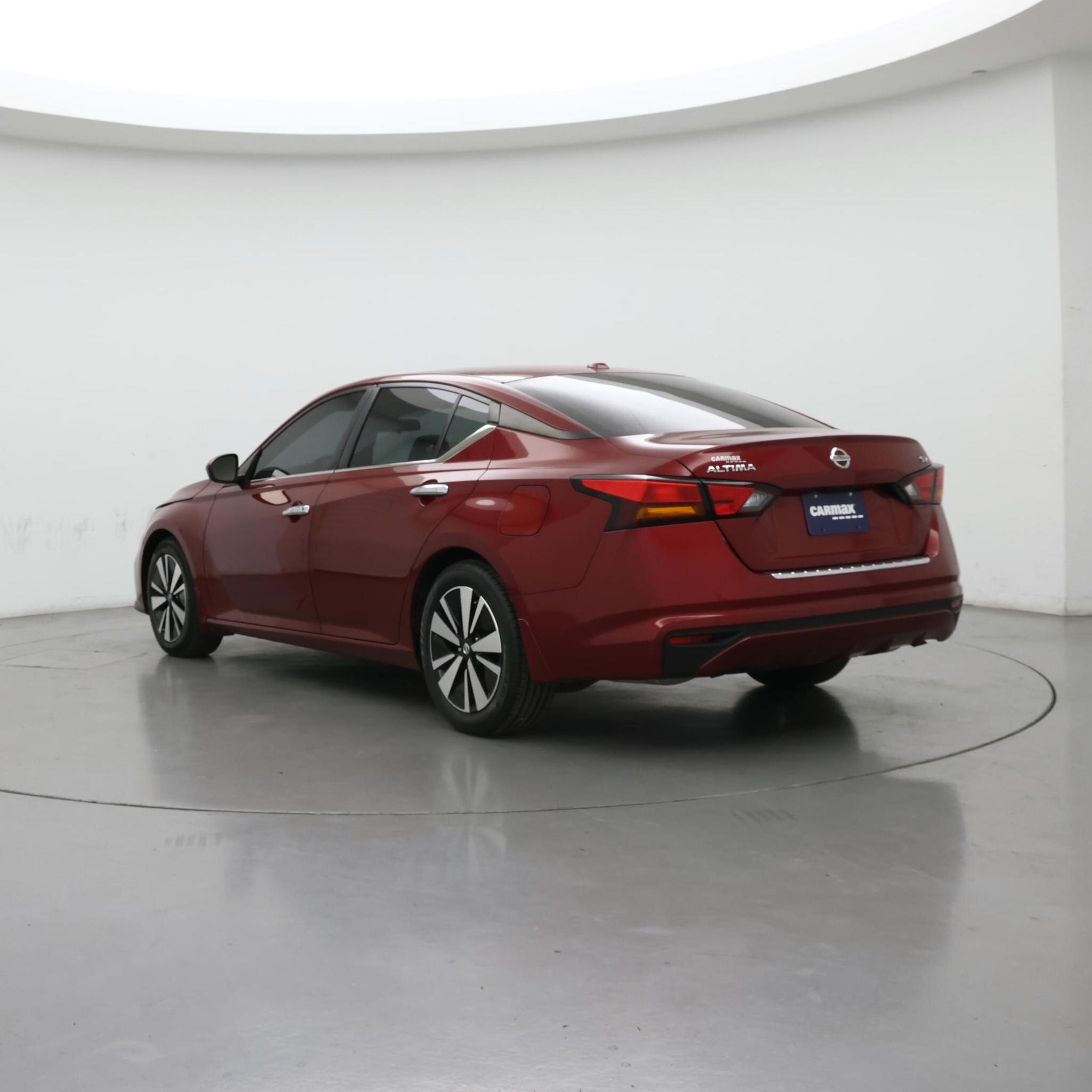 Thumbnail: 2022 Nissan Altima - 2