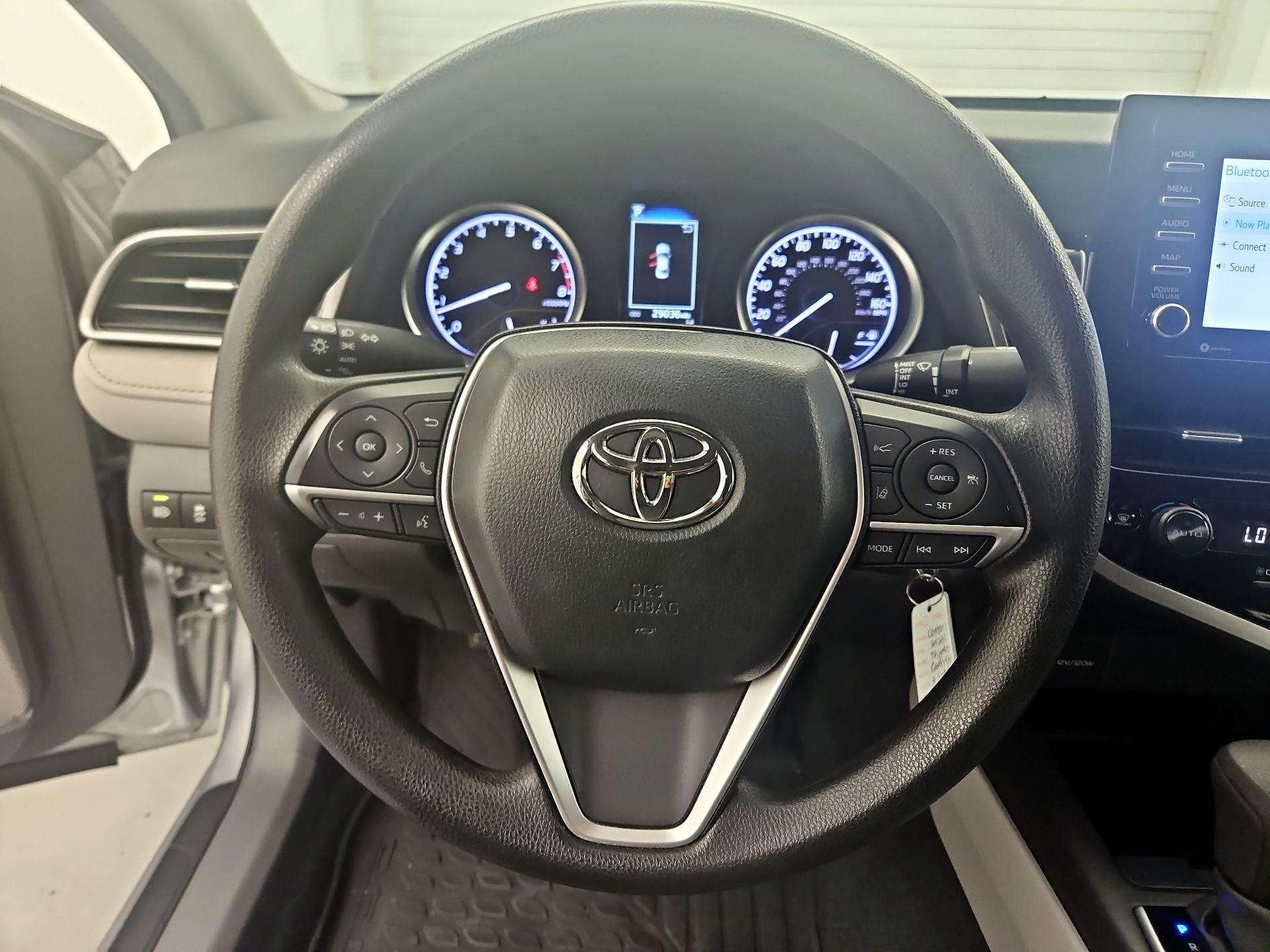 Thumbnail: 2023 Toyota Camry - 10