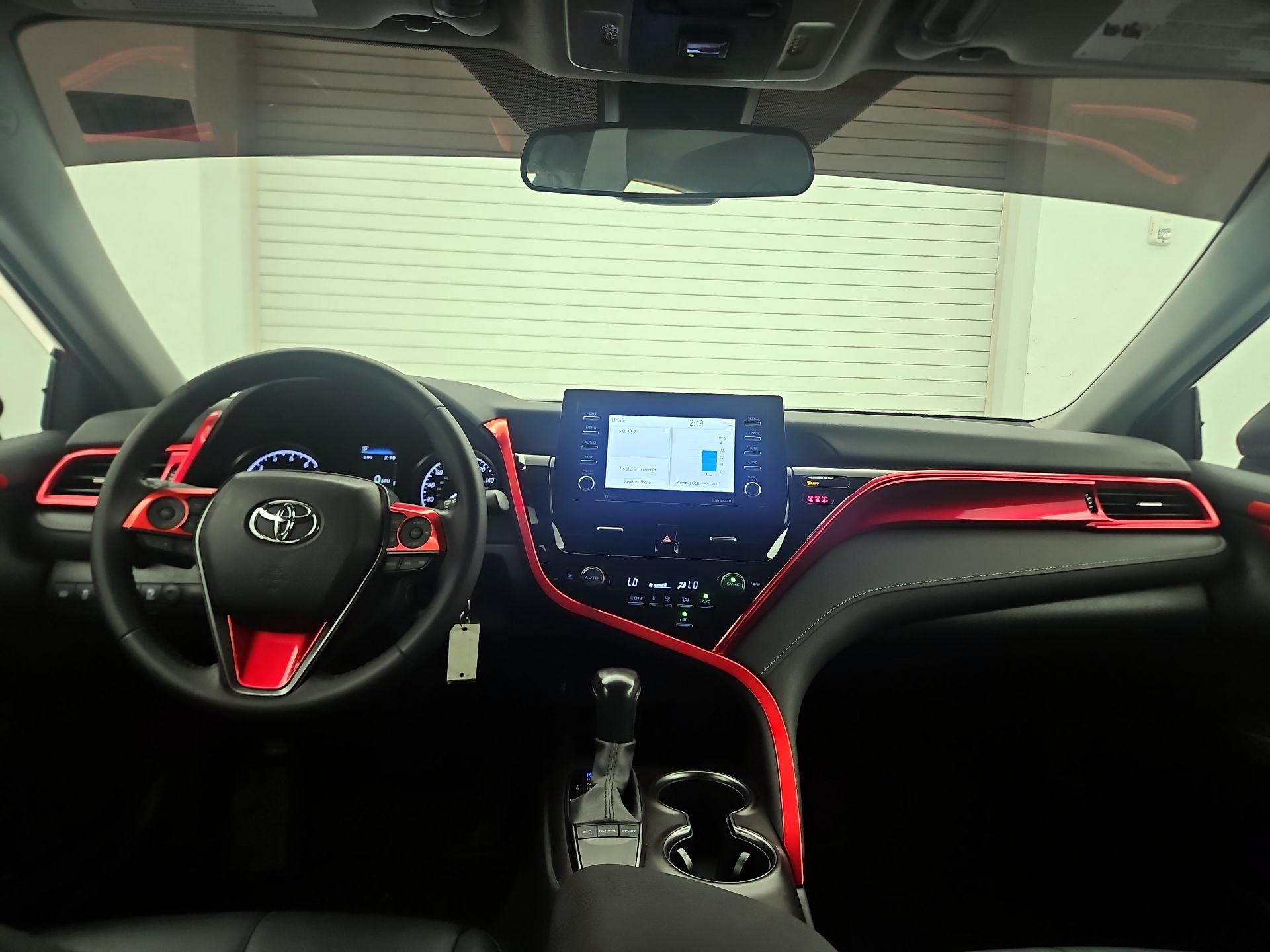 Thumbnail: 2023 Toyota Camry - 9