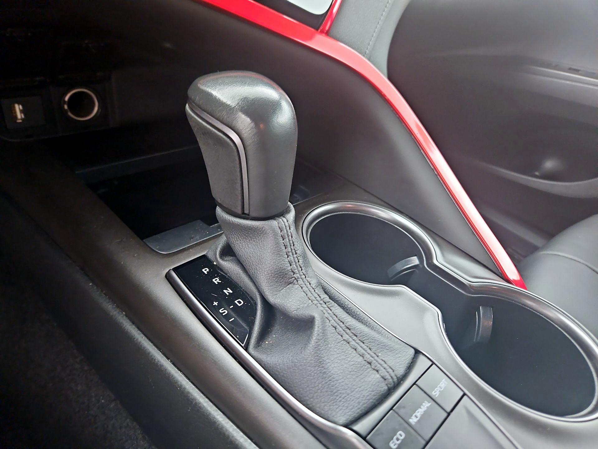 Thumbnail: 2023 Toyota Camry - 17