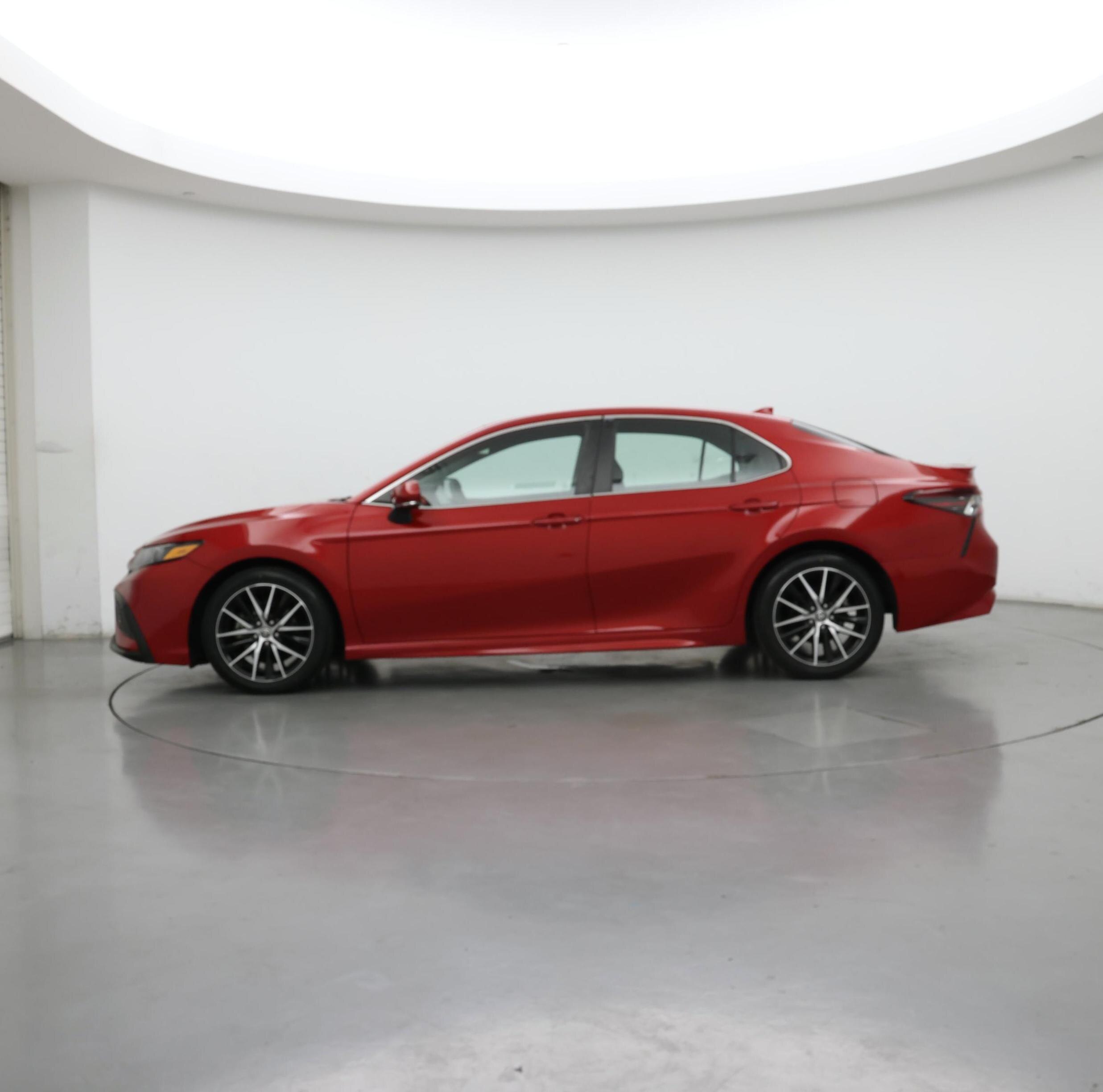 Thumbnail: 2023 Toyota Camry - 3