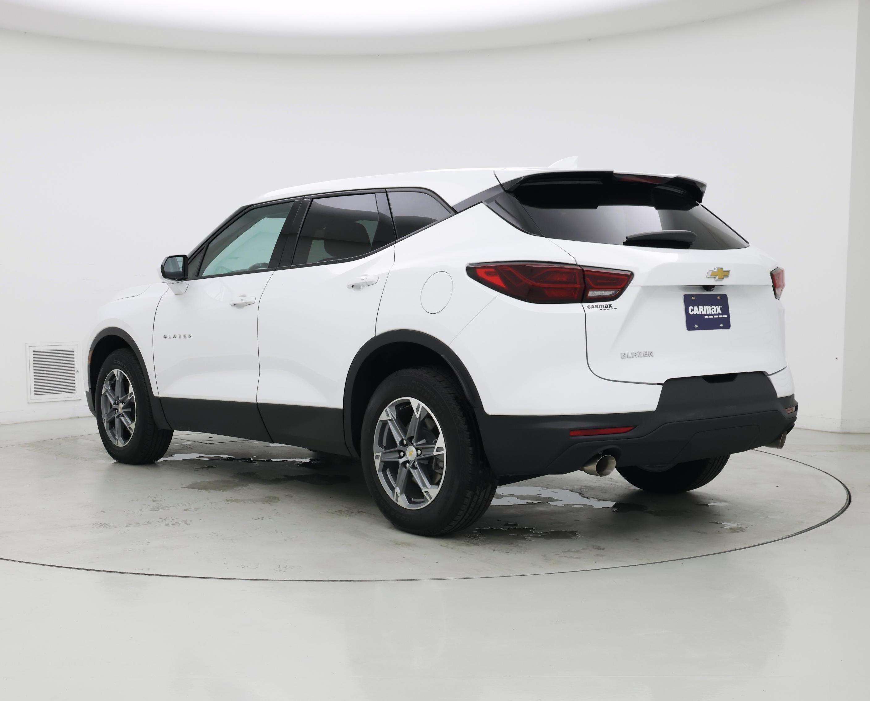 Thumbnail: 2023 Chevrolet Blazer - 2