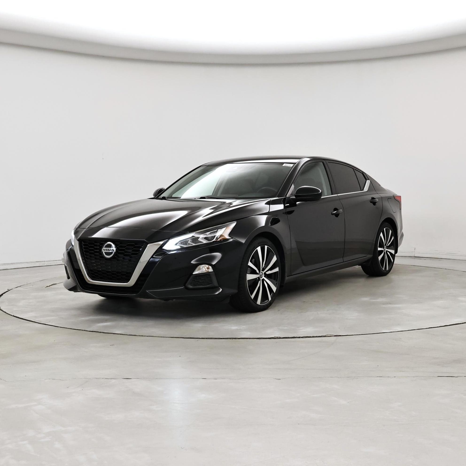 Thumbnail: 2022 Nissan Altima - 4