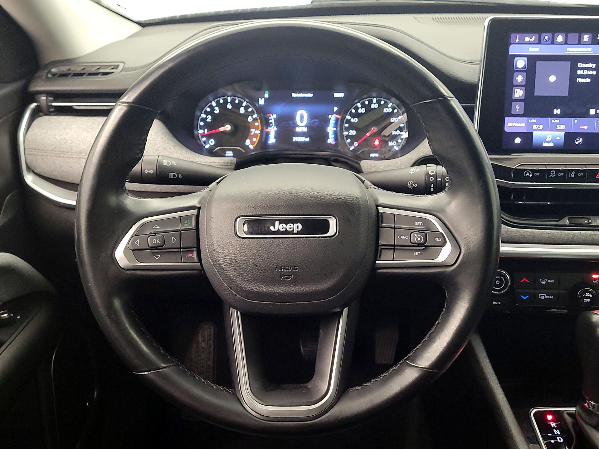 Thumbnail: 2022 Jeep Compass - 10