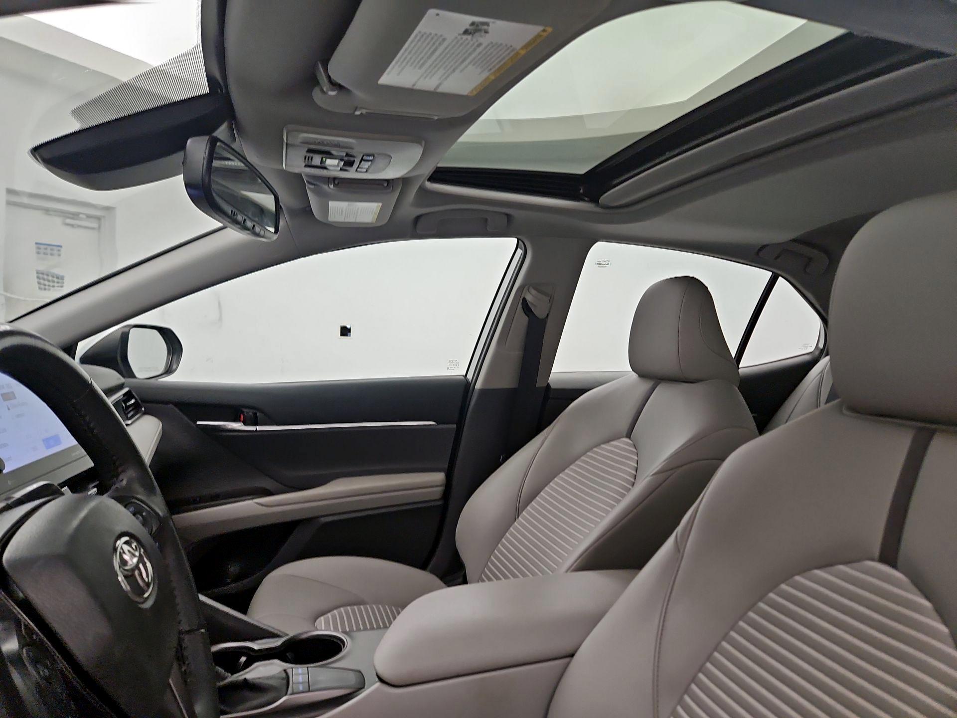 Thumbnail: 2022 Toyota Camry - 19