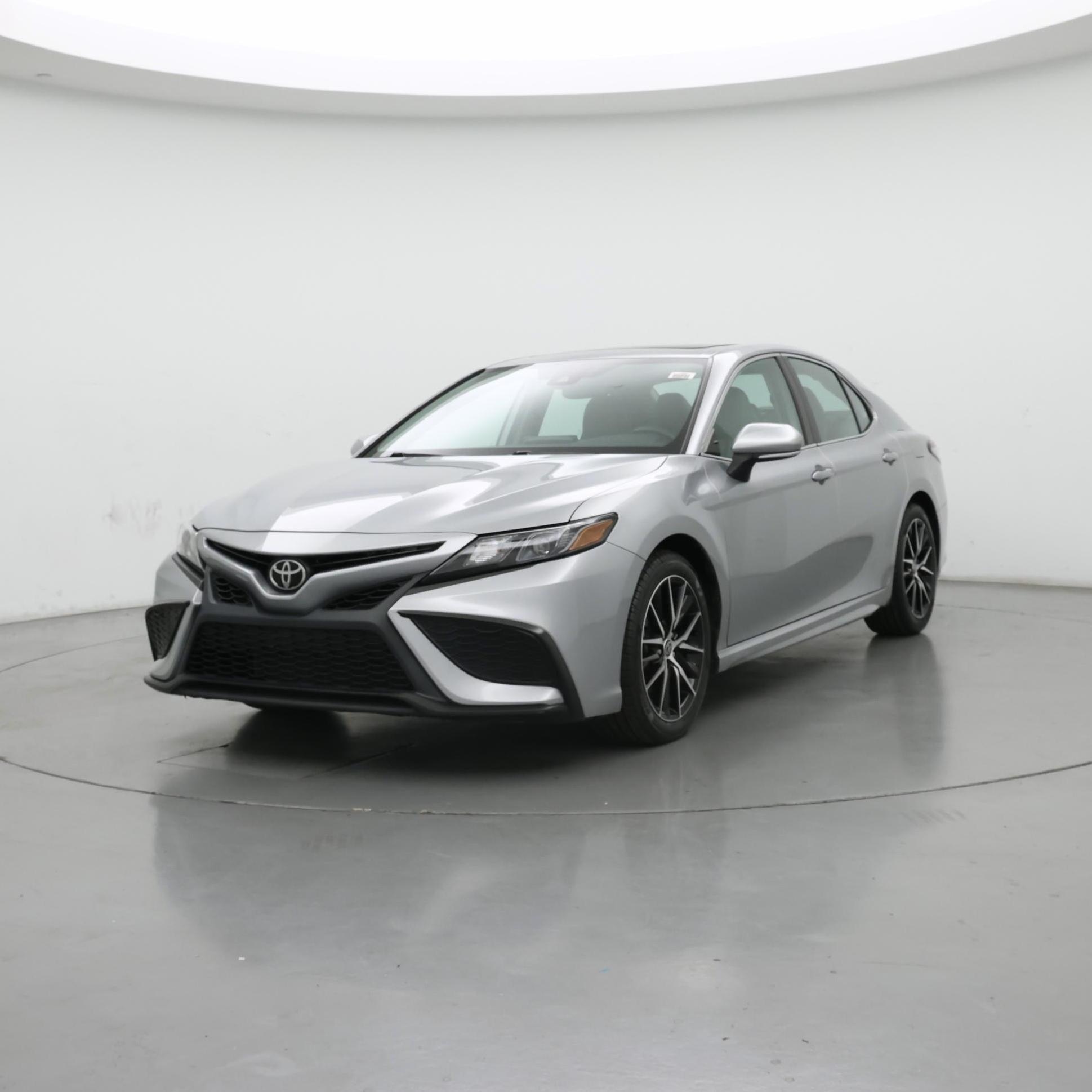 Thumbnail: 2022 Toyota Camry - 4