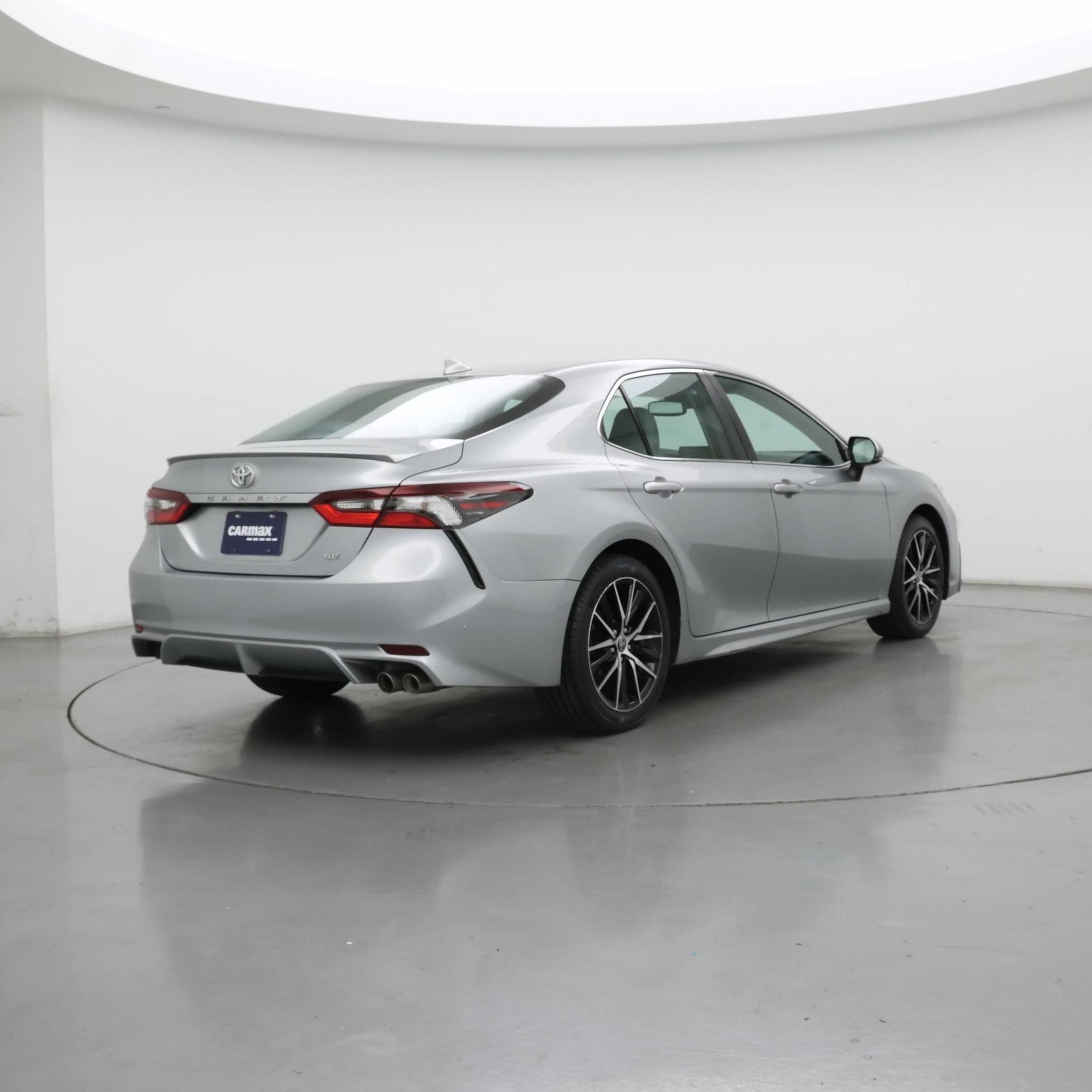Thumbnail: 2022 Toyota Camry - 8