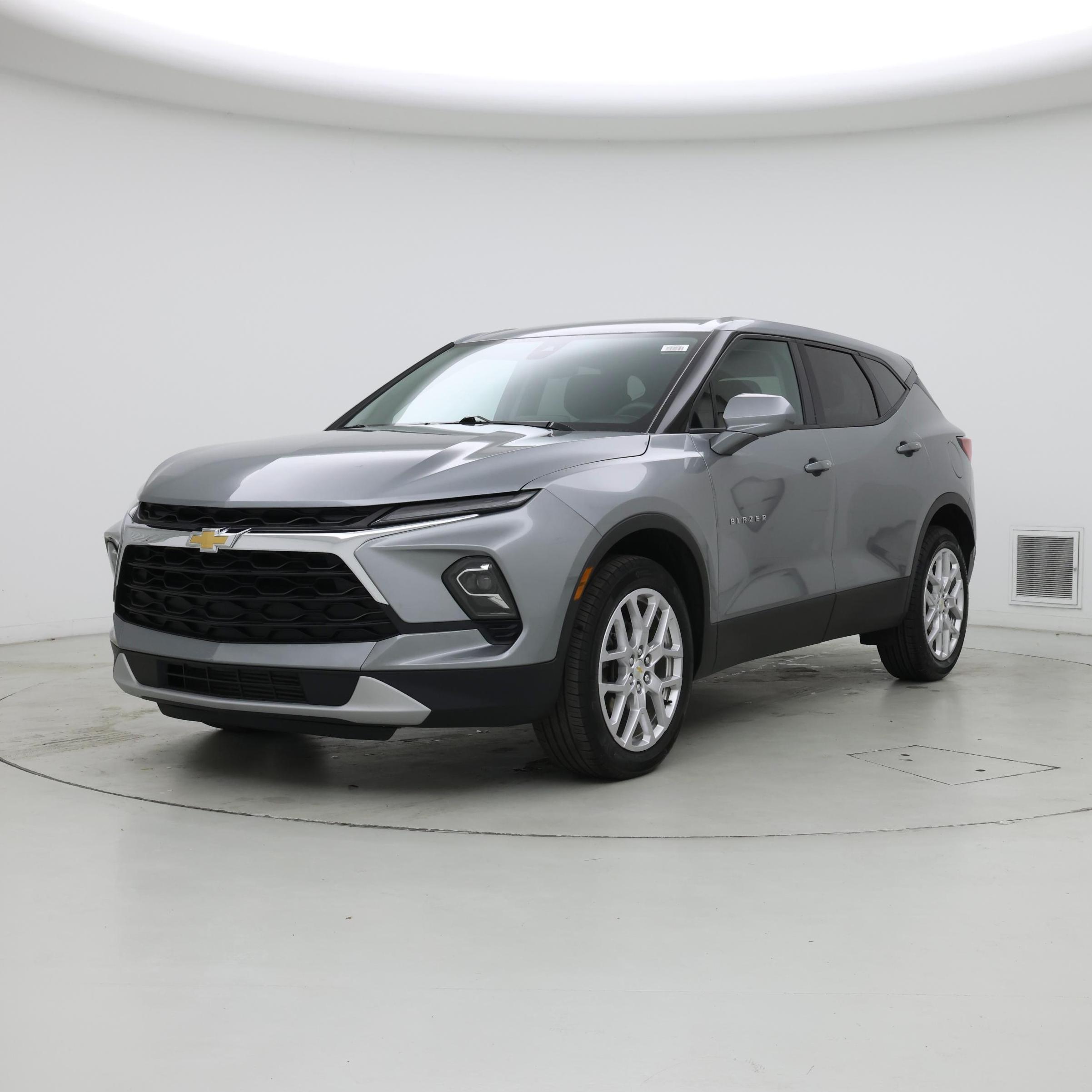 Thumbnail: 2023 Chevrolet Blazer - 4
