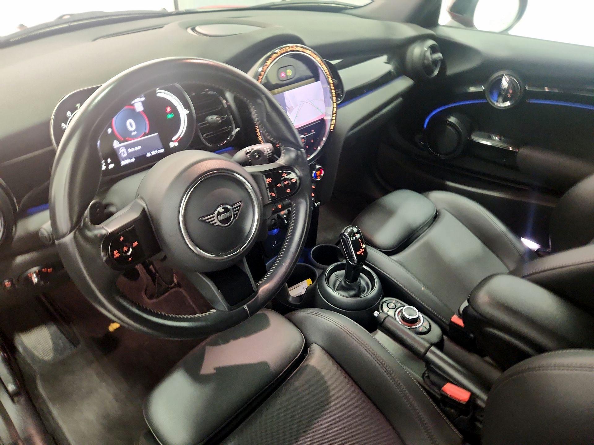 Thumbnail: 2023 MINI Cooper - 11