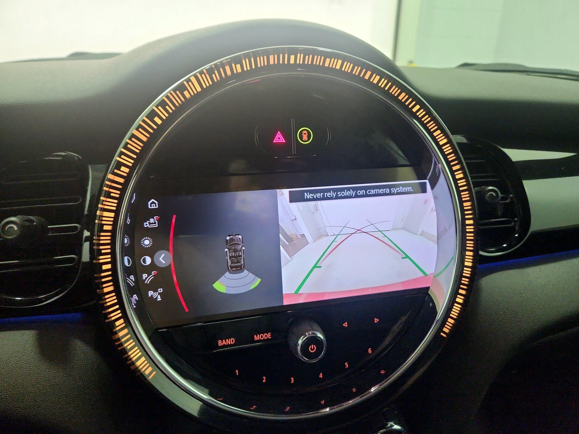 Thumbnail: 2023 MINI Cooper - 14