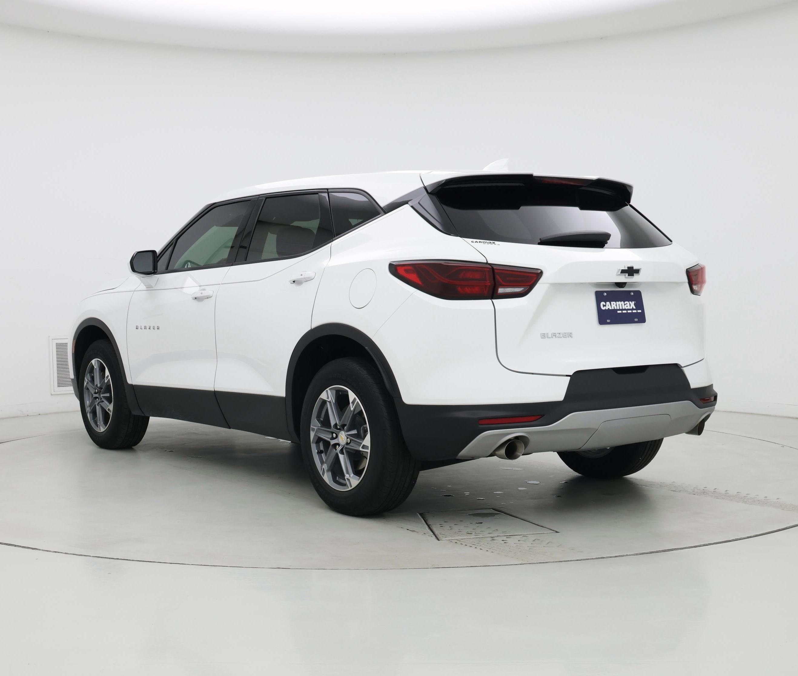Thumbnail: 2023 Chevrolet Blazer - 2