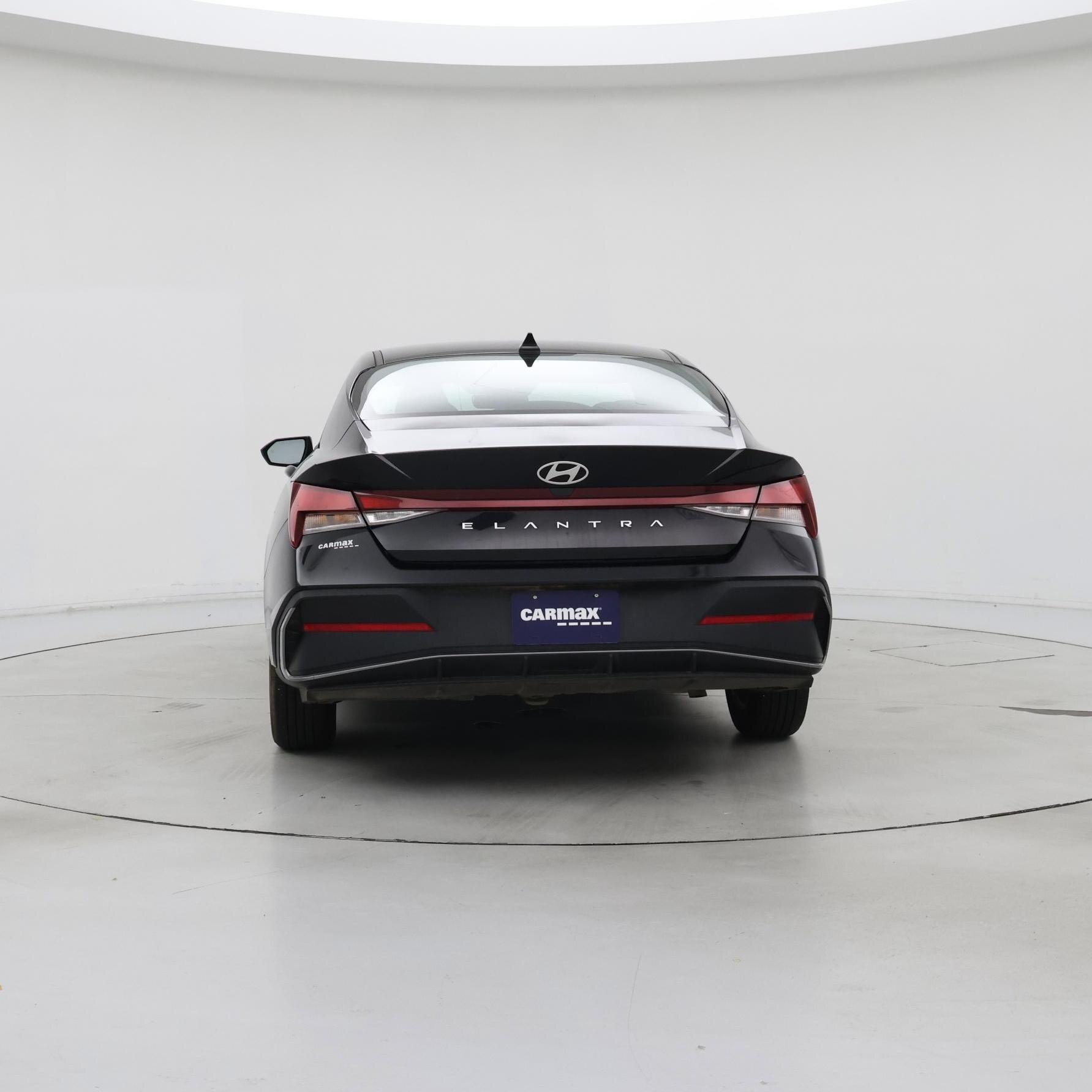 Thumbnail: 2024 Hyundai Elantra - 6