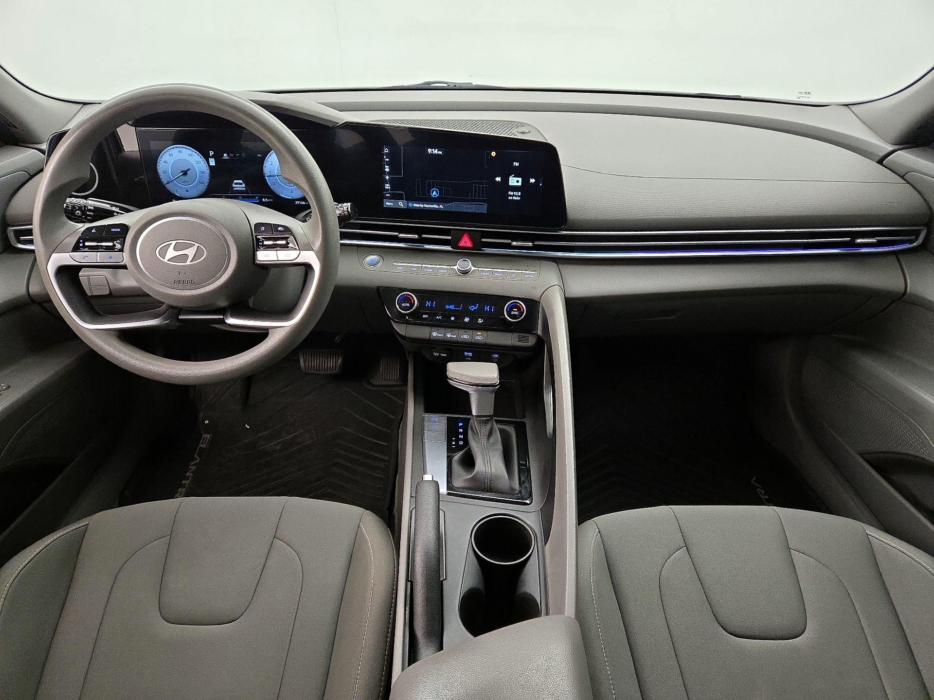 Thumbnail: 2024 Hyundai Elantra - 9